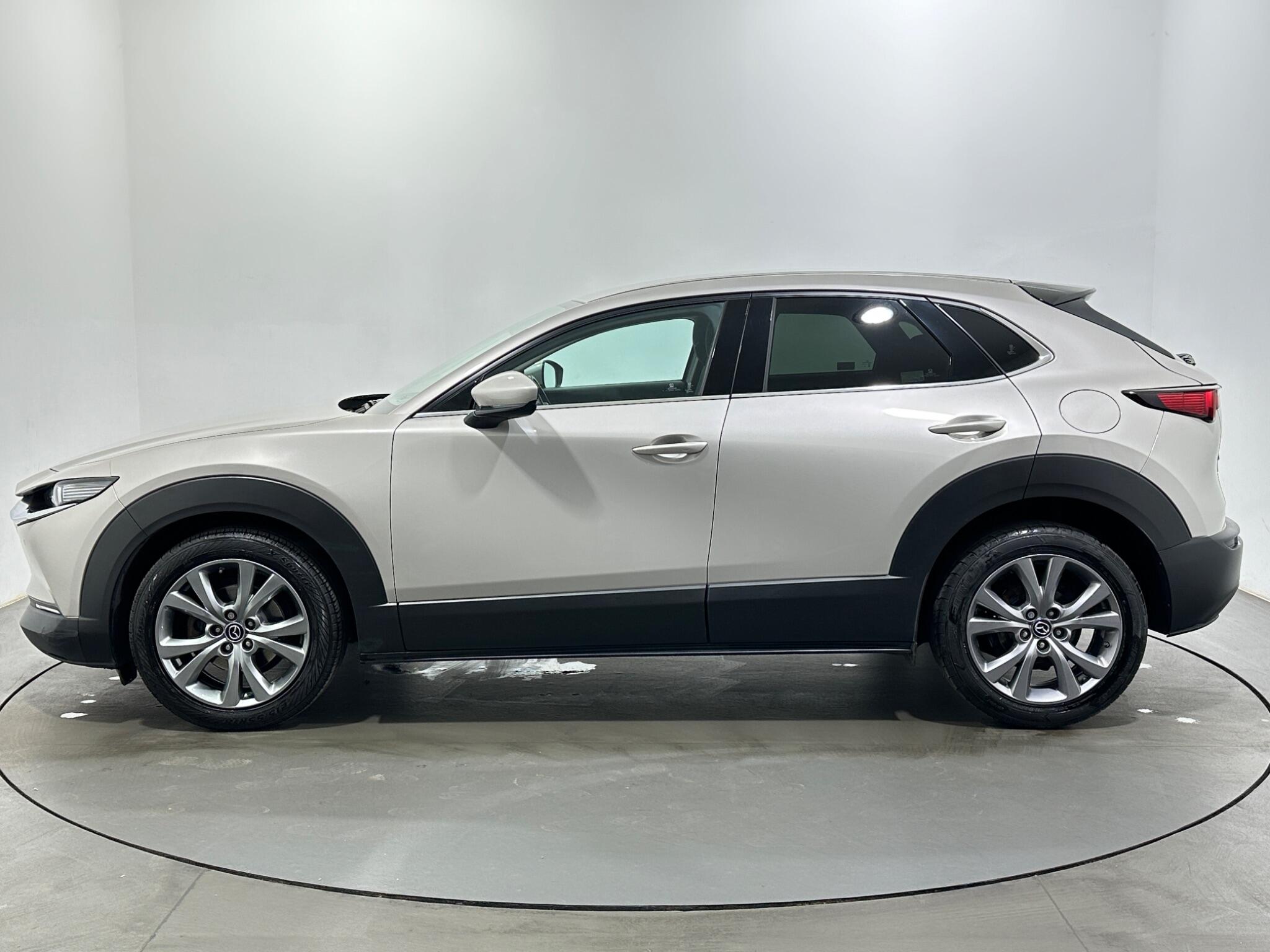 Mazda CX-30 view 5