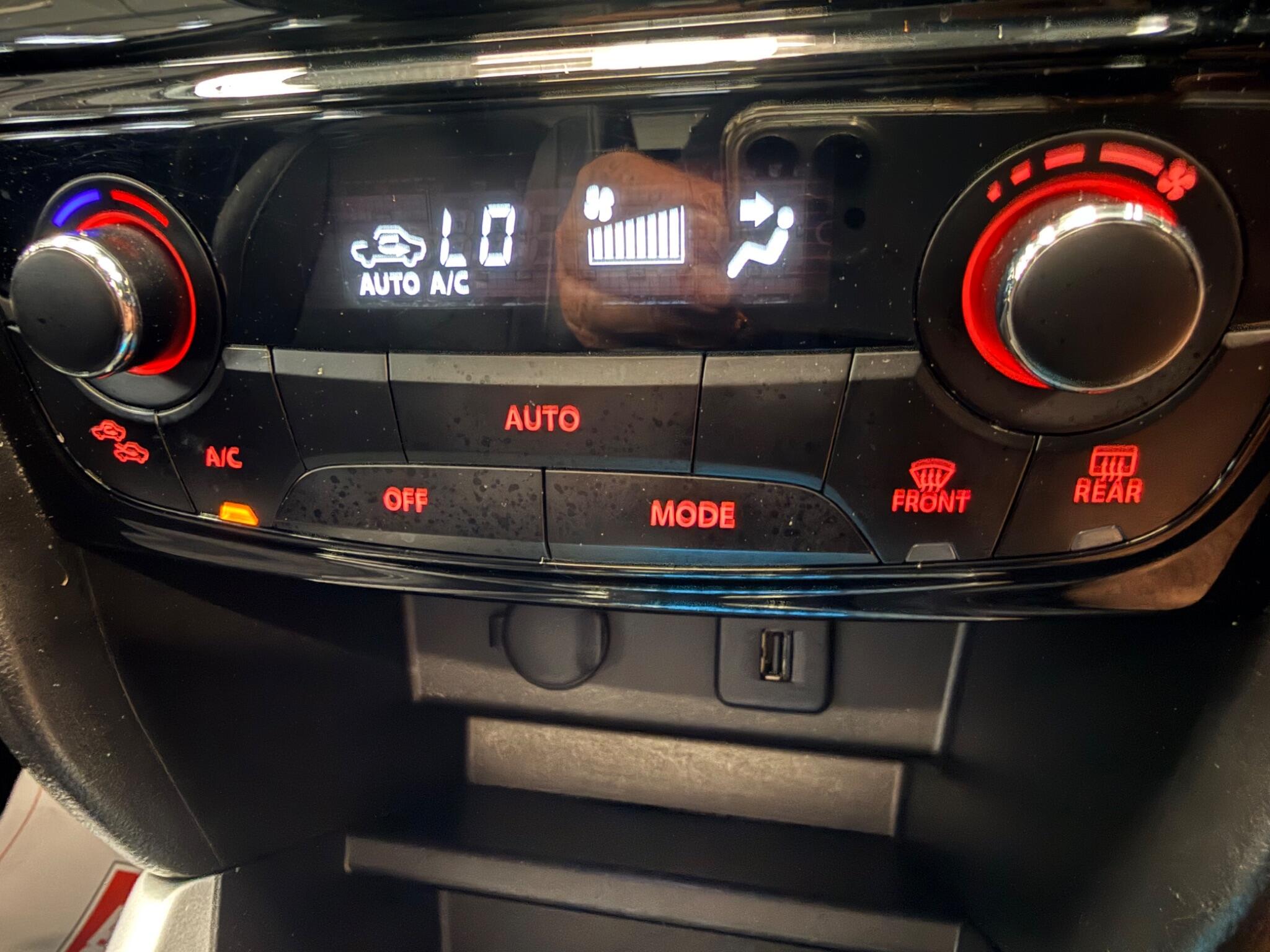 Suzuki Vitara view 24