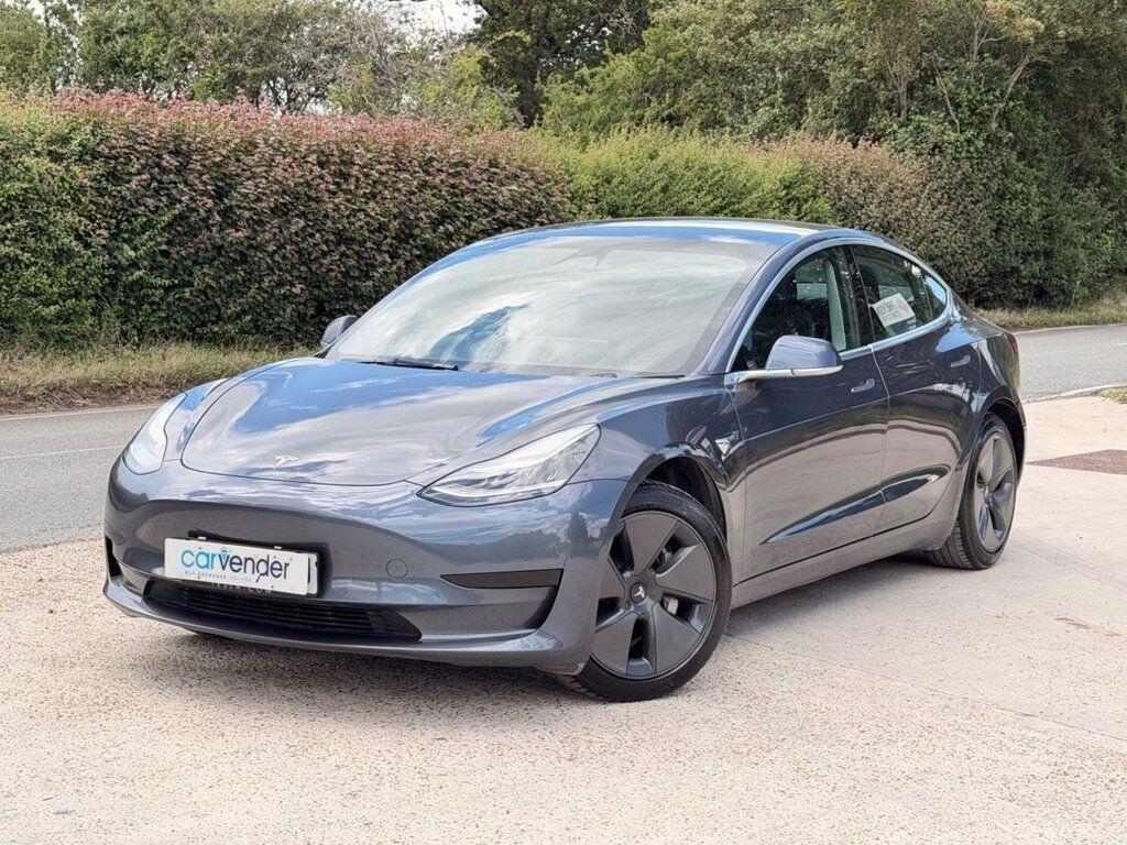 Tesla Model 3 view 3