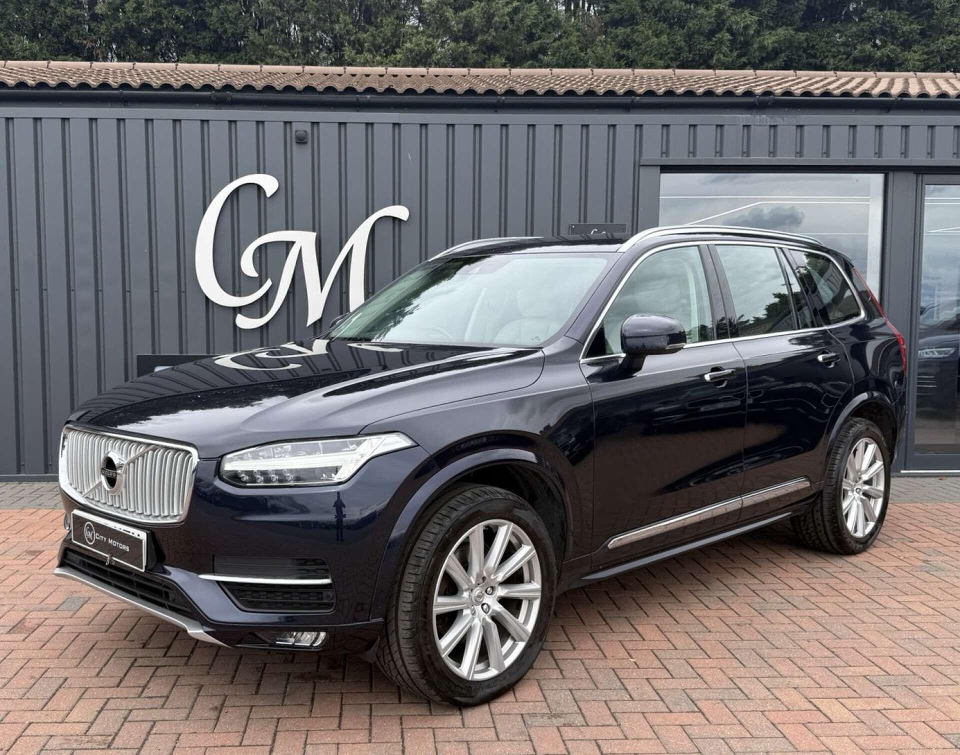 2019 Volvo XC90 in Blue for sale
