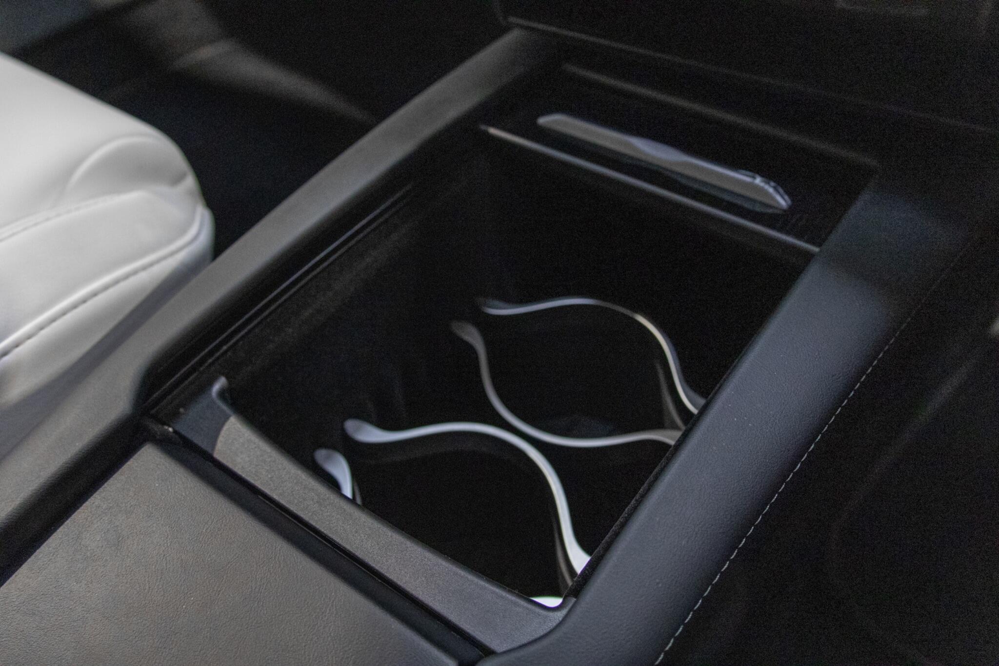 Tesla Model S view 29