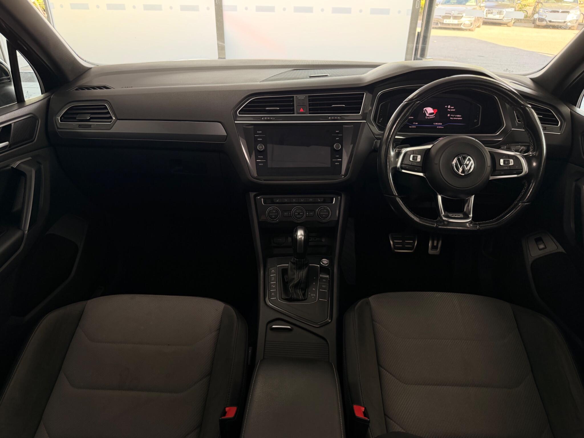Volkswagen Tiguan view 35