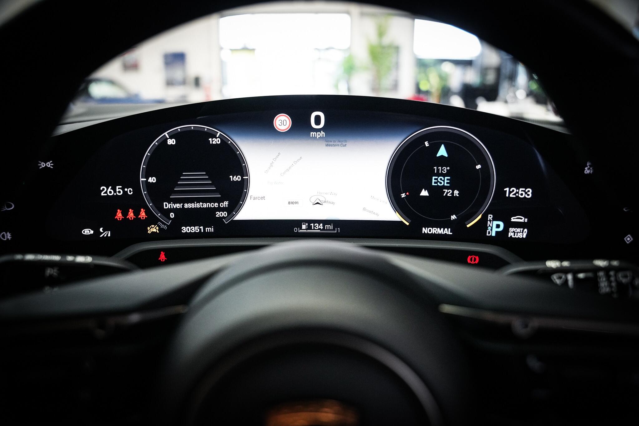 Porsche Taycan view 20