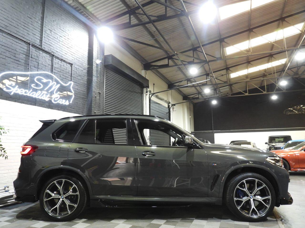 BMW X5 view 15