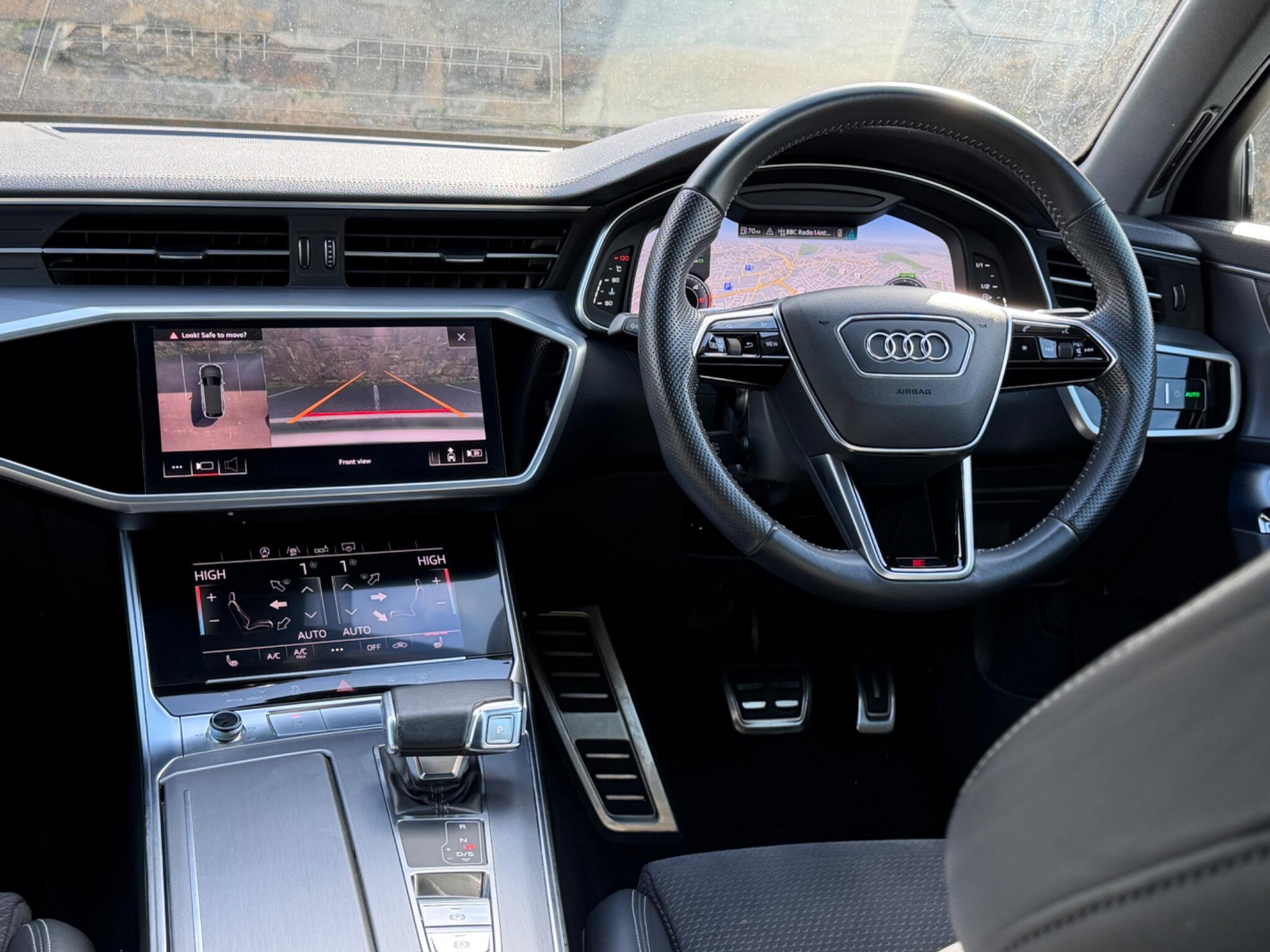 Audi A6 view 23