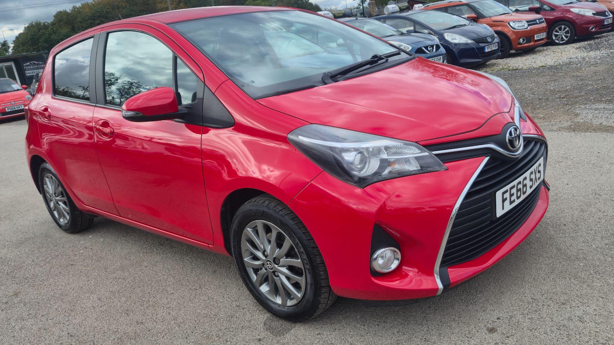 Toyota Yaris view 15