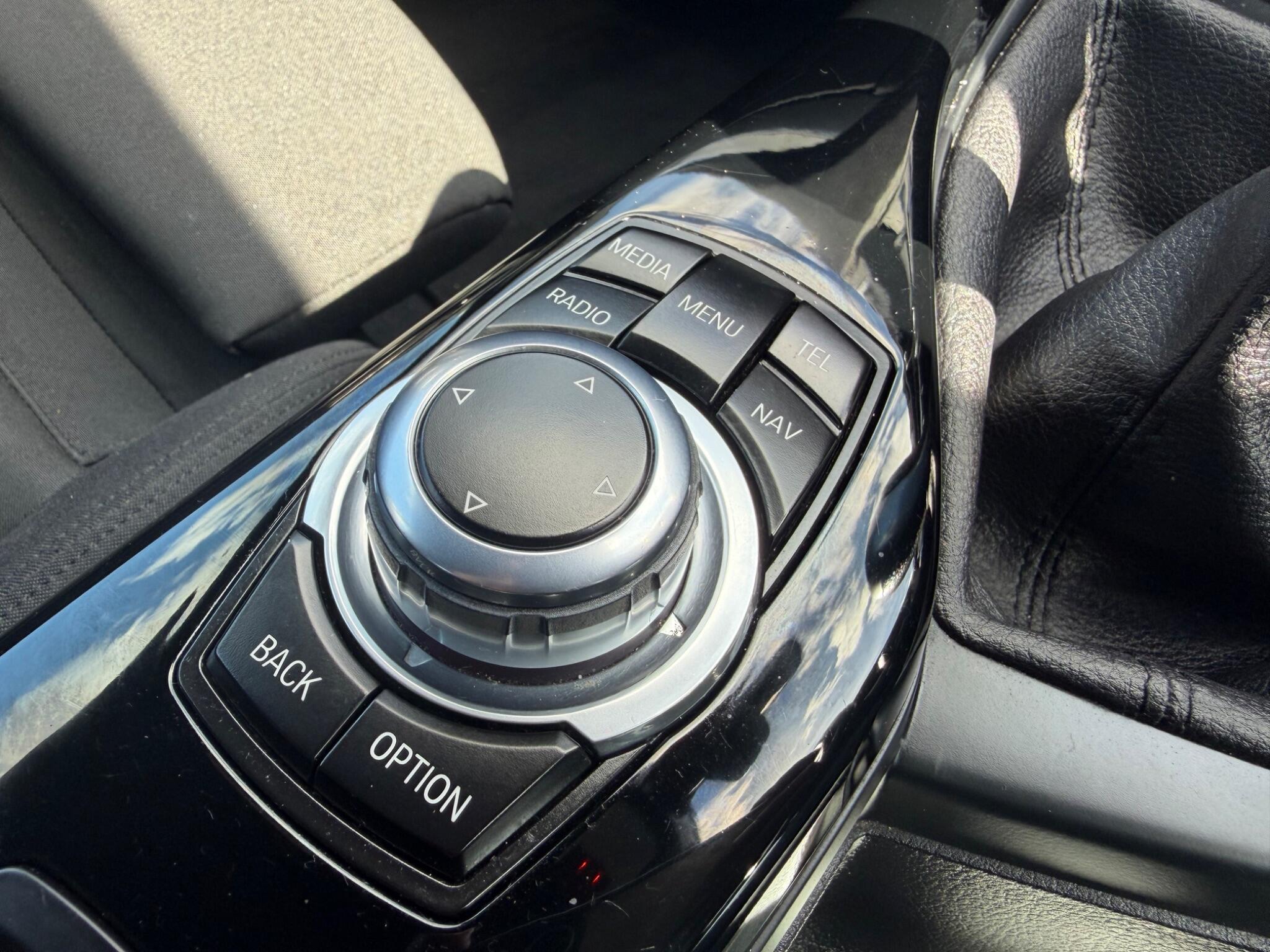 BMW 2 Series view 45