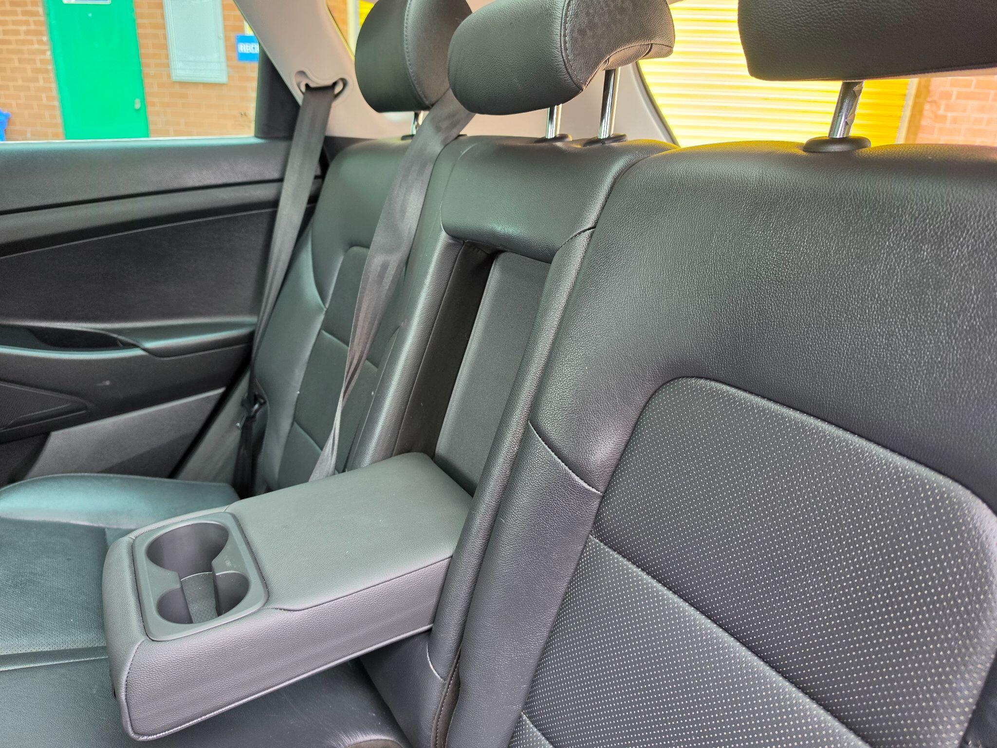 Hyundai Tucson view 17
