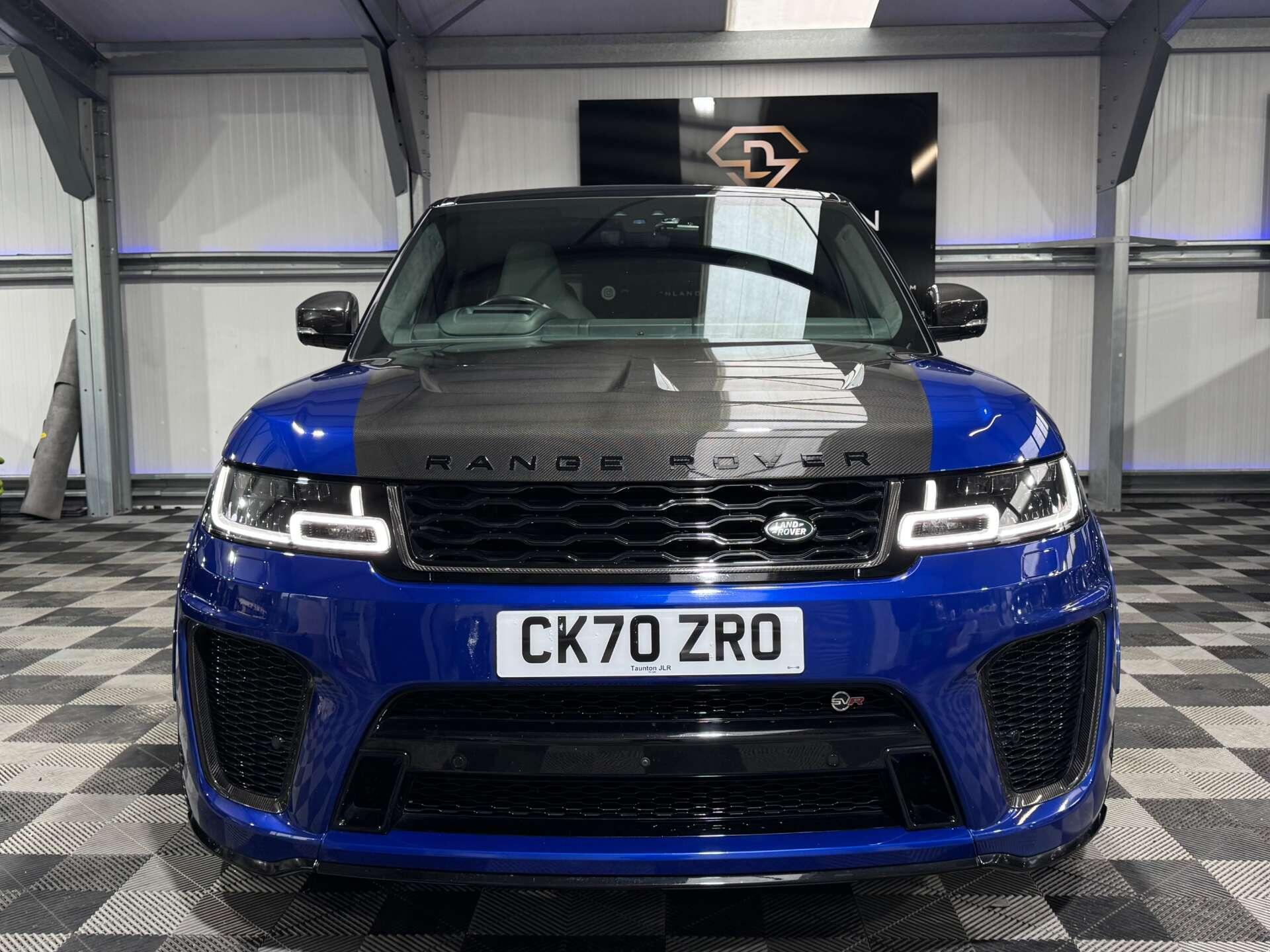 Land Rover Range Rover Sport view 3