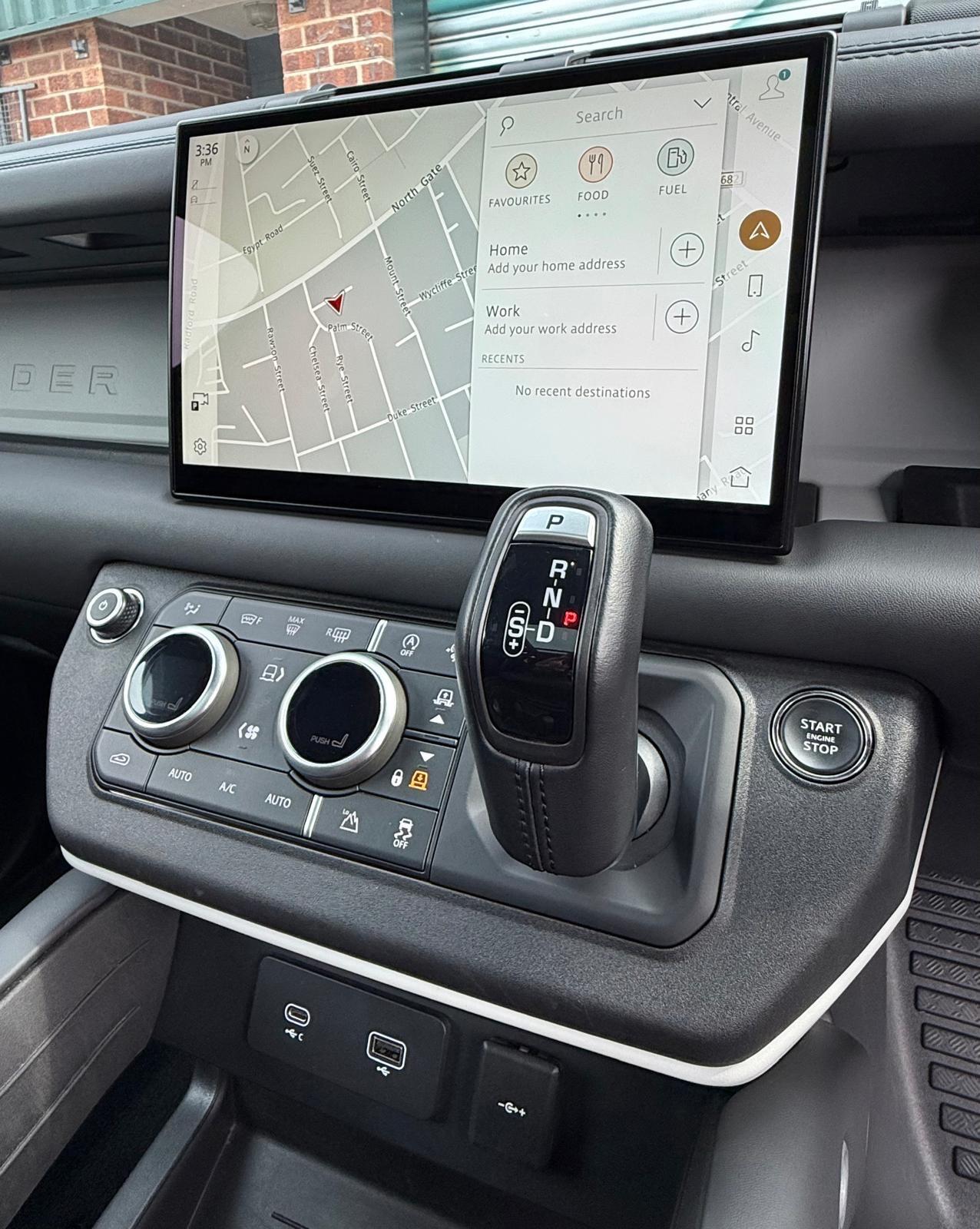 Land Rover Defender view 54