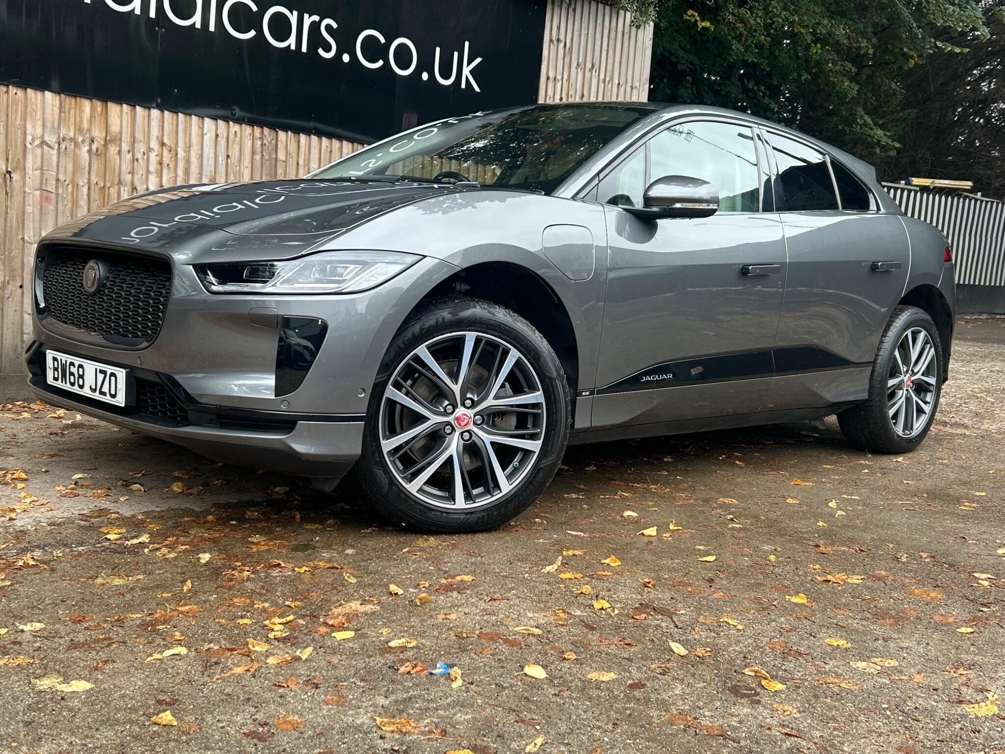 Jaguar I-Pace view 7