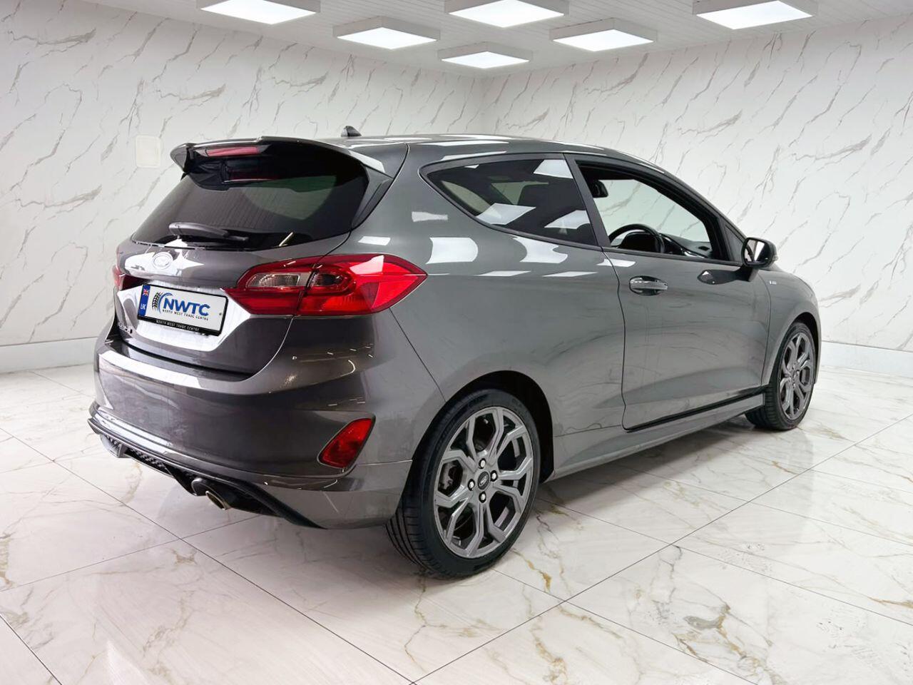 Ford Fiesta view 12