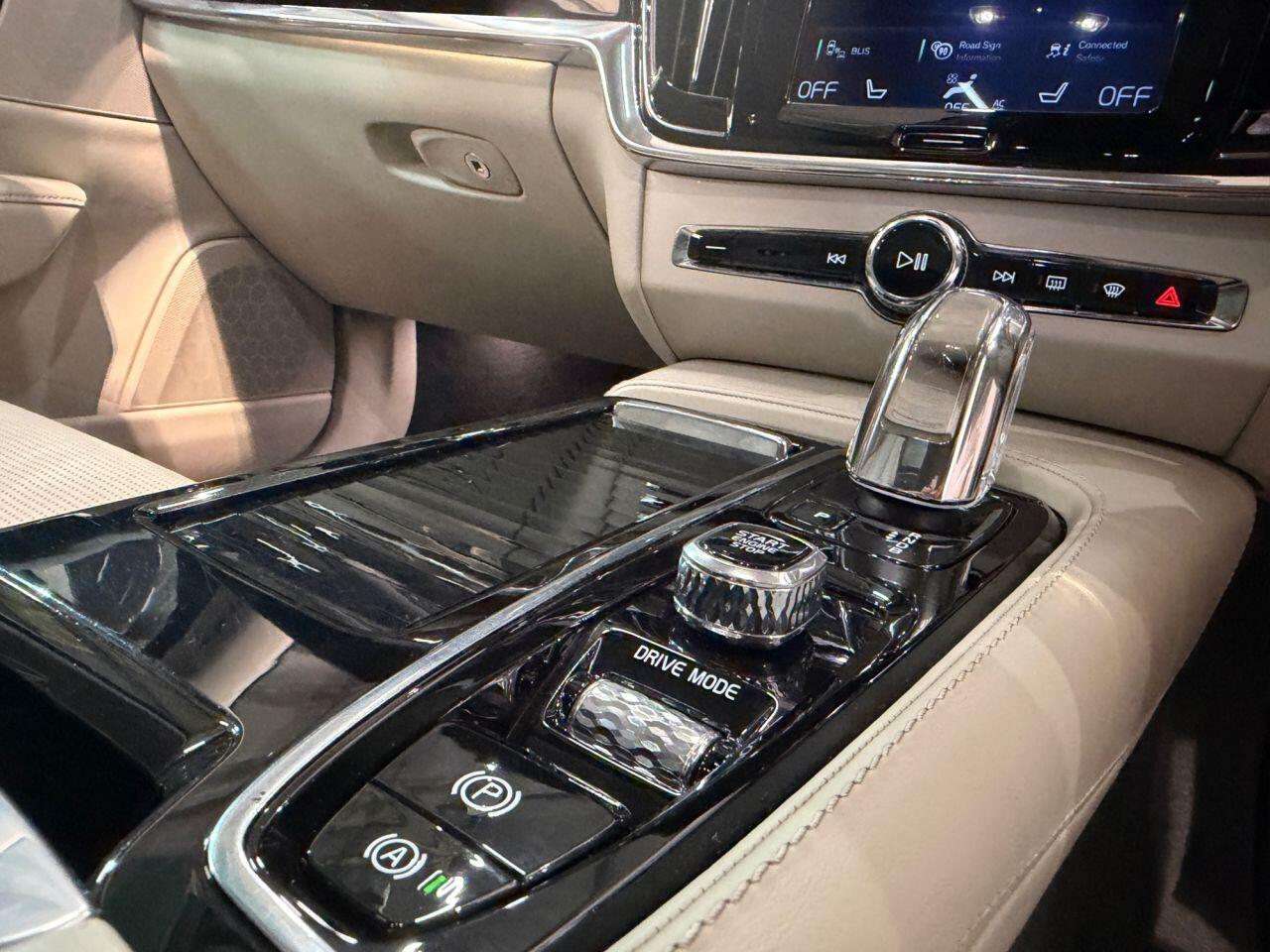 Volvo V90 view 21