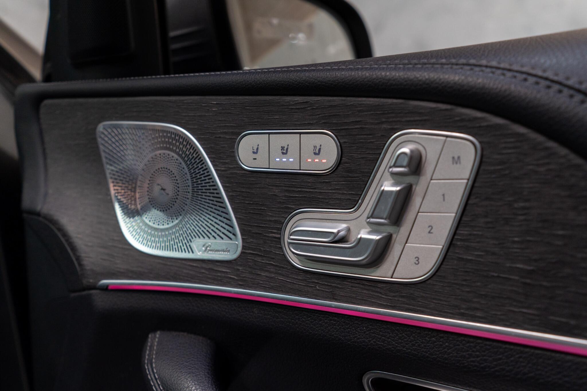 Mercedes-Benz GLS view 24