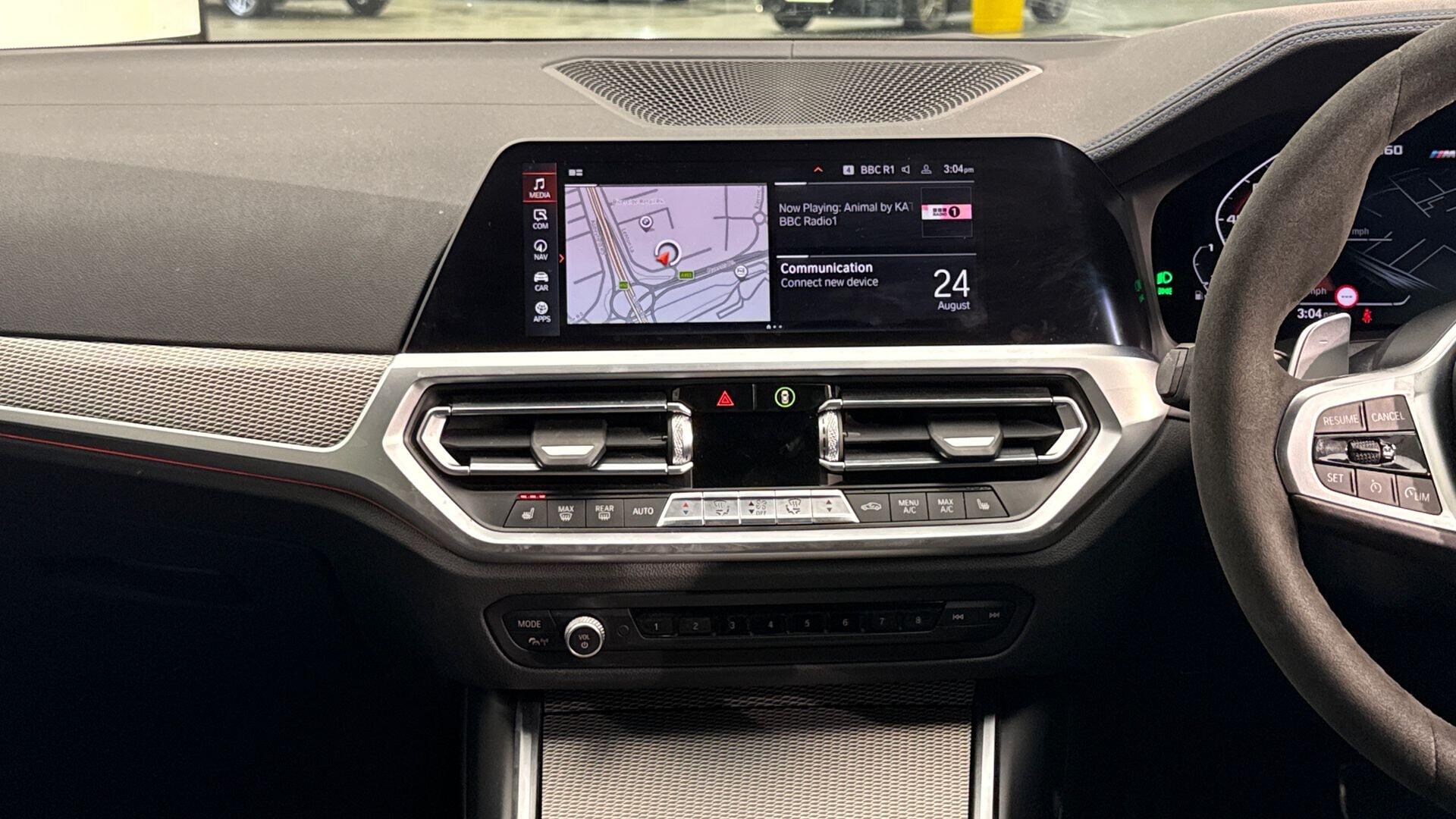 BMW 3 Series view 8