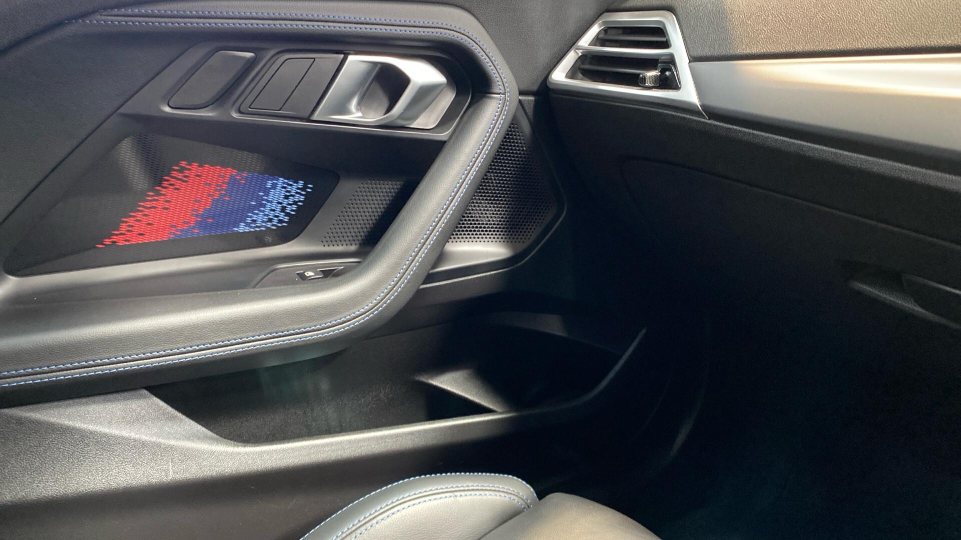 BMW M2 view 20