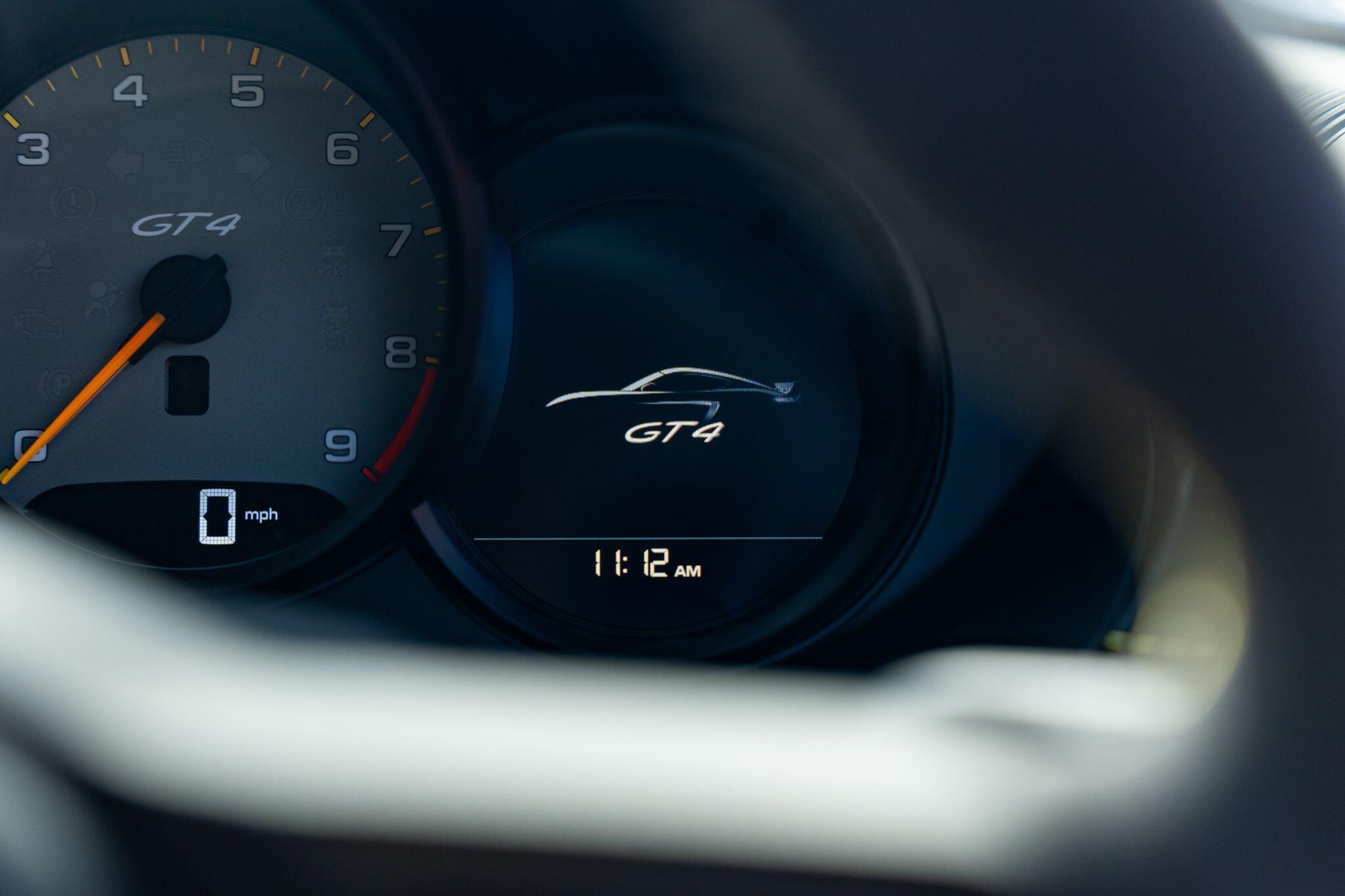 Porsche Cayman view 24