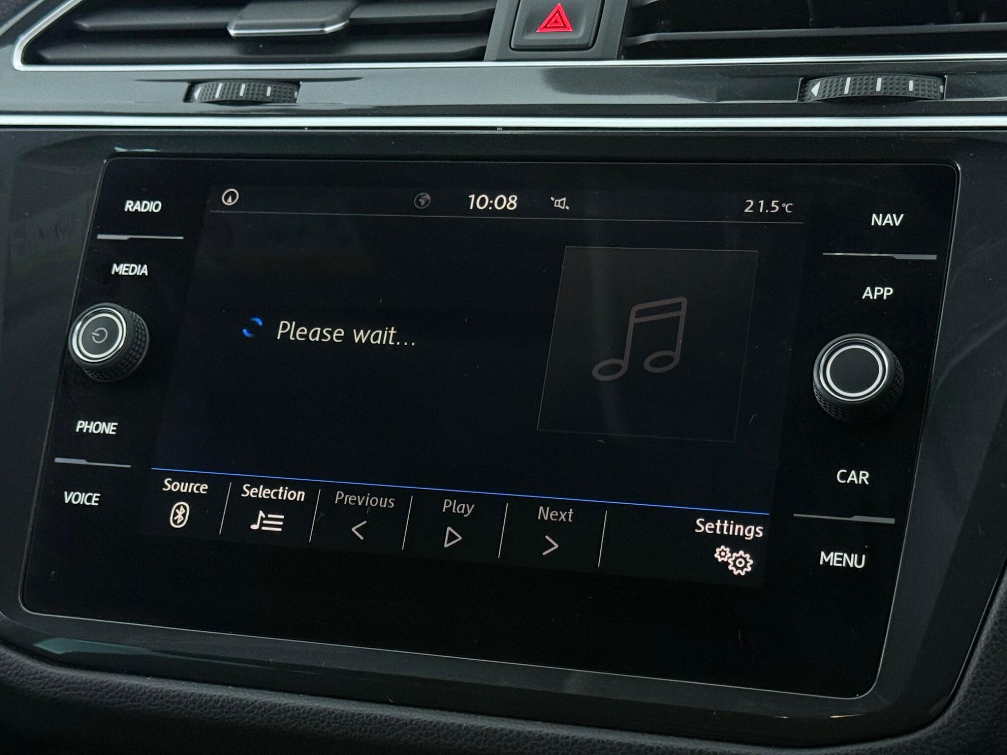 Volkswagen Tiguan view 22
