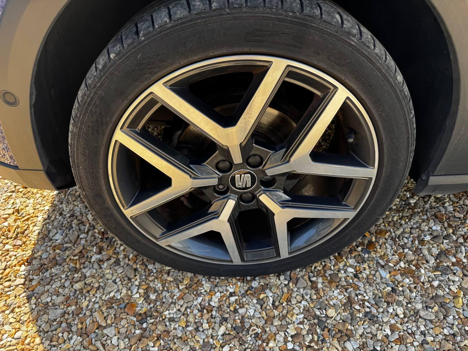 SEAT Arona view 4