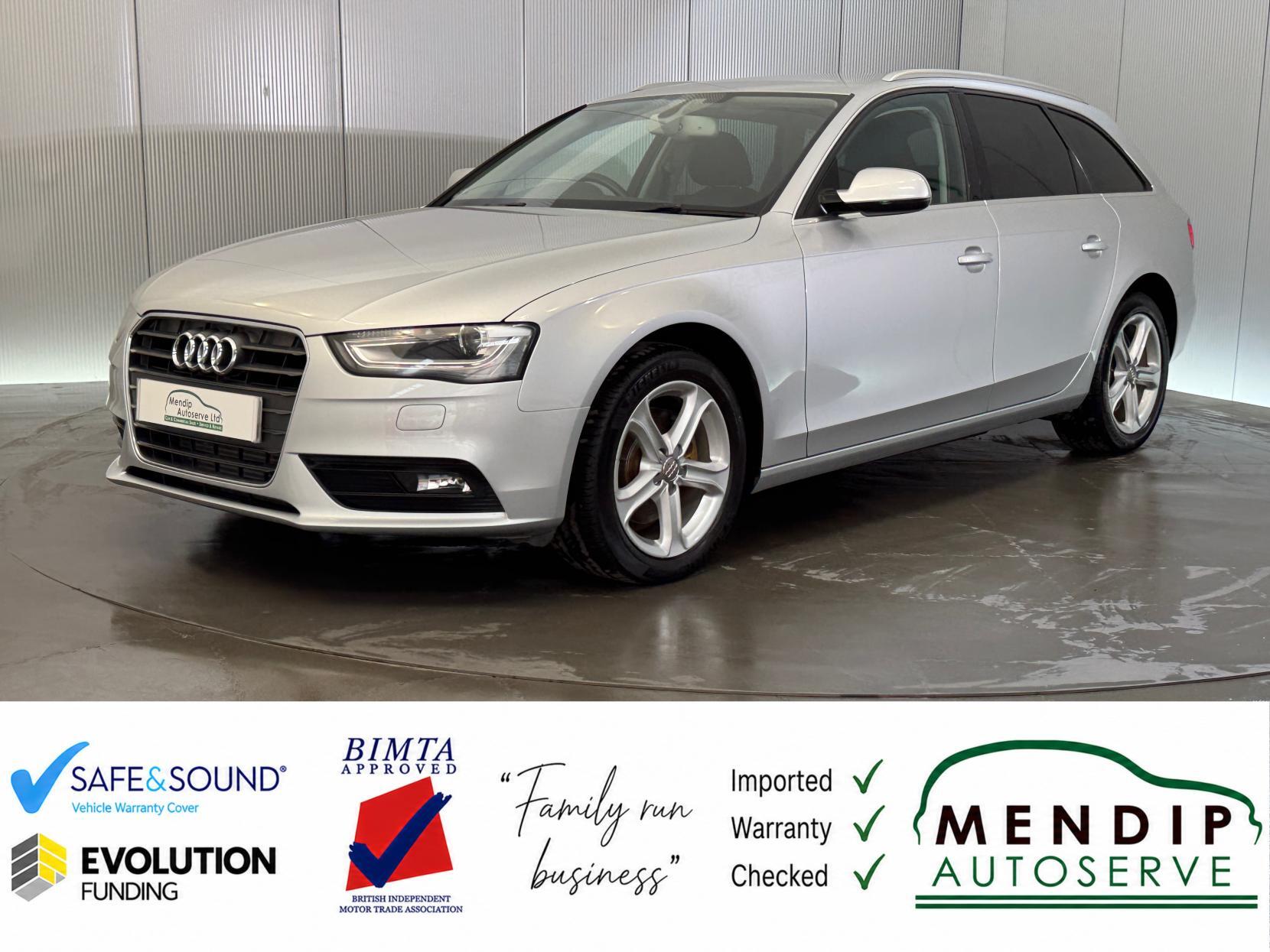 Audi A4 Avant view 3