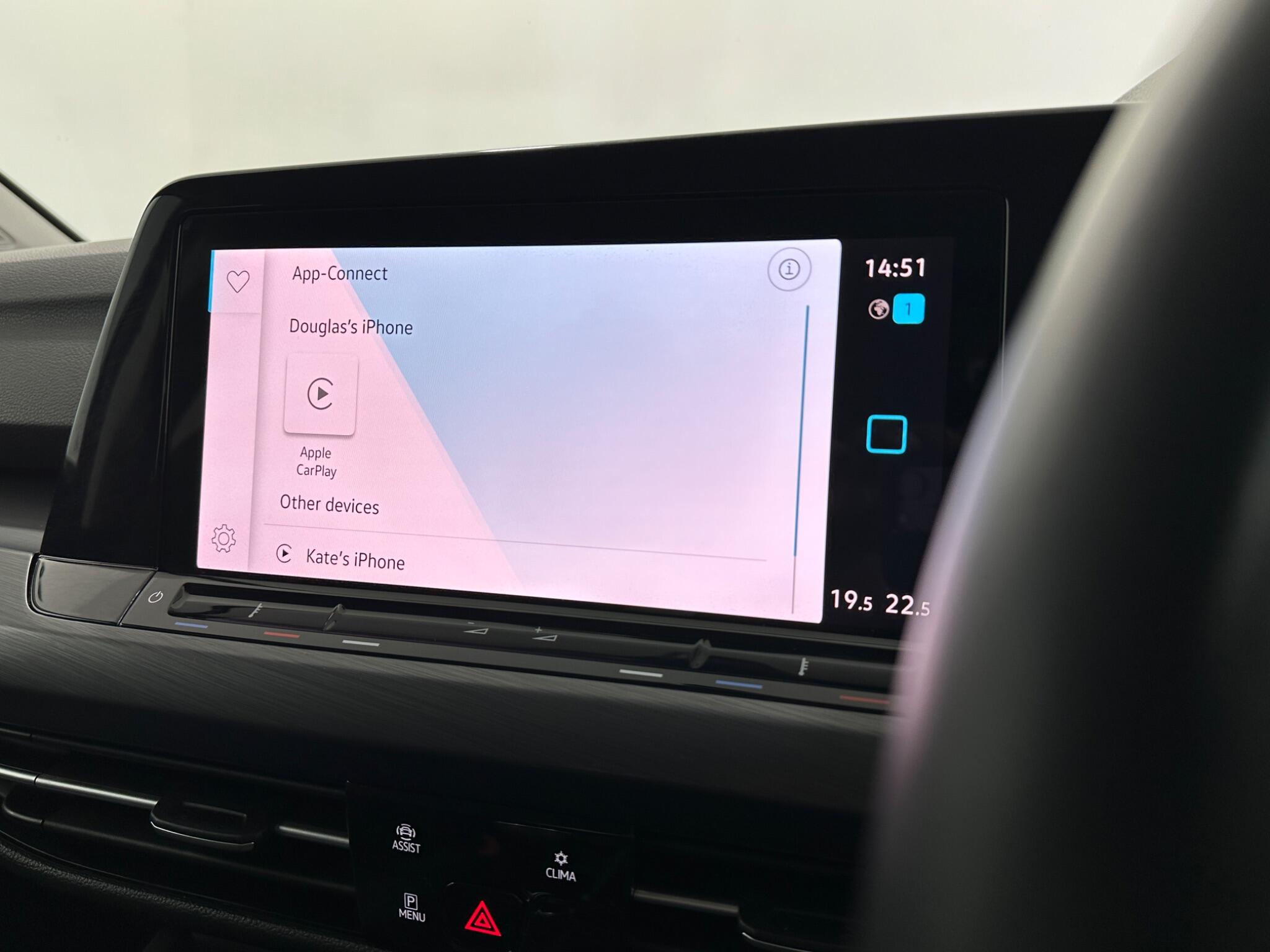 Volkswagen Golf view 26