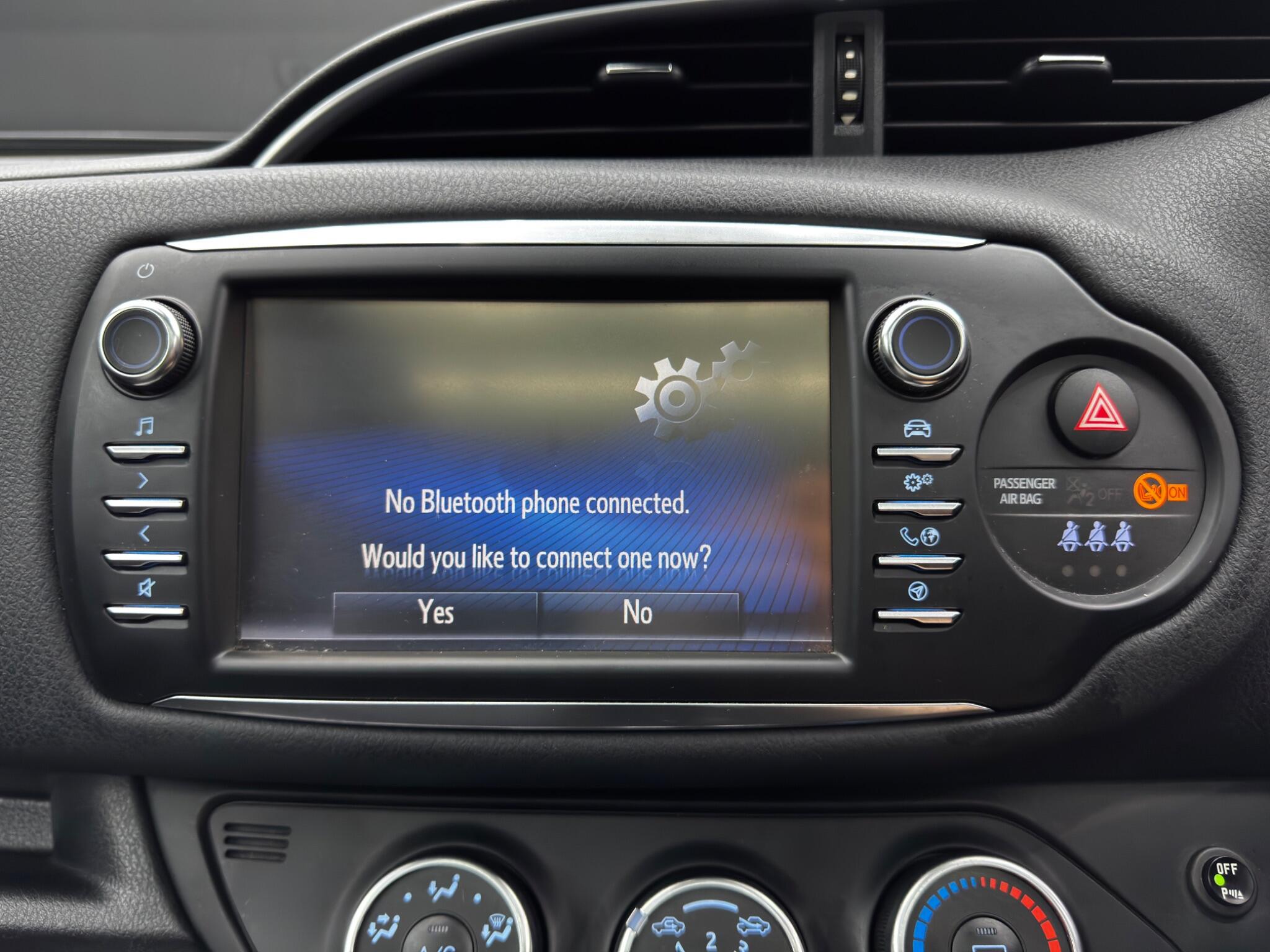 Toyota Yaris view 30