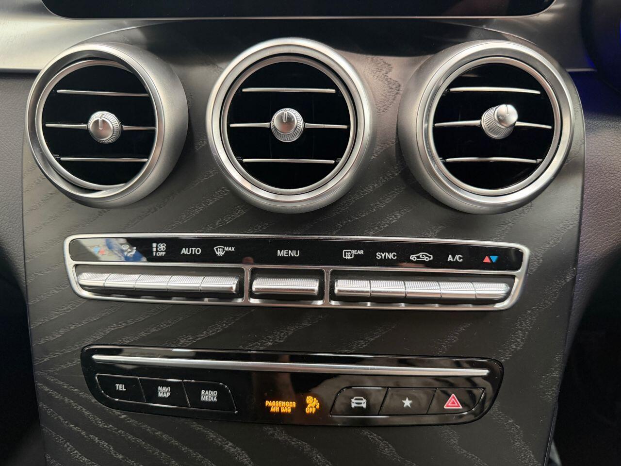 Mercedes-Benz GLC view 32