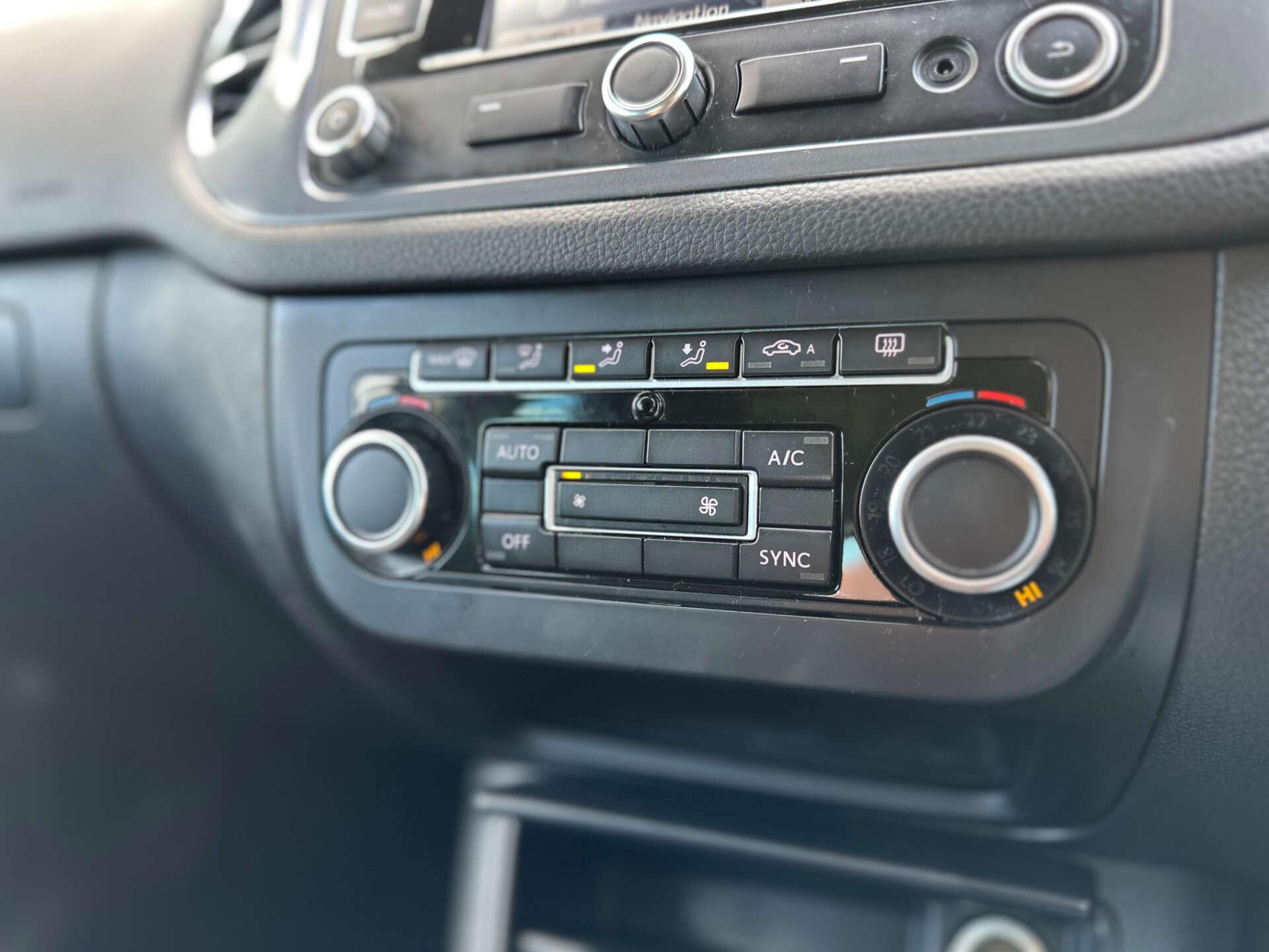 Volkswagen Tiguan view 23
