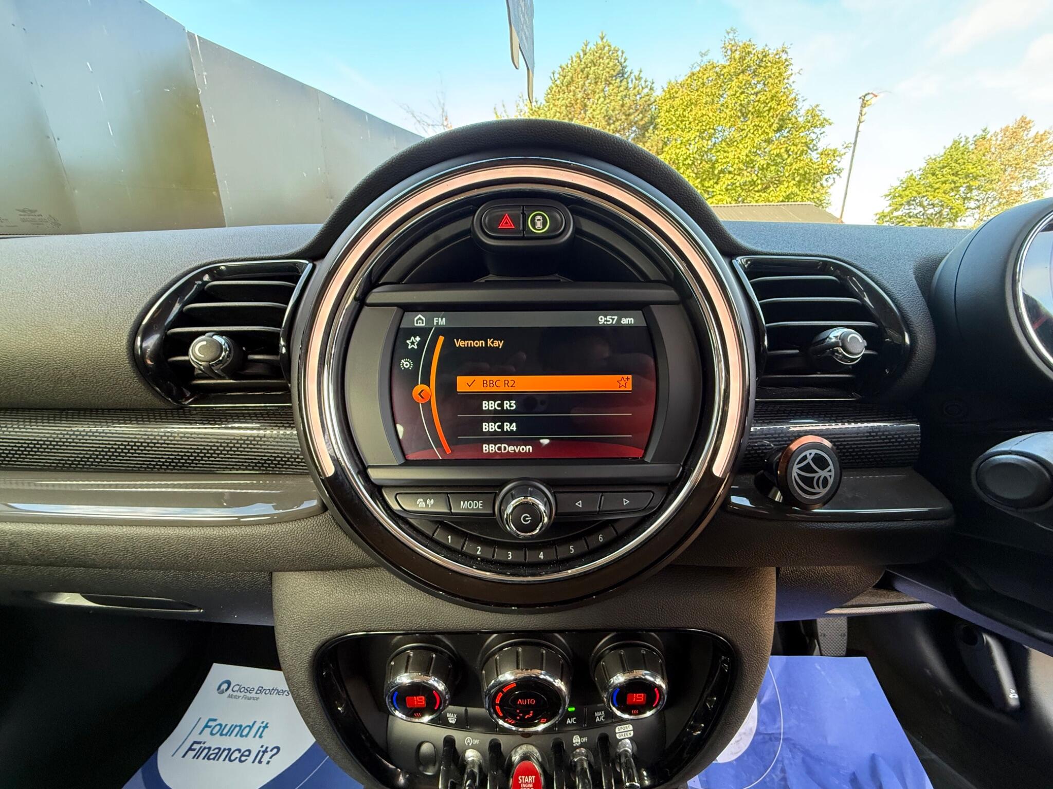 Mini Clubman view 34