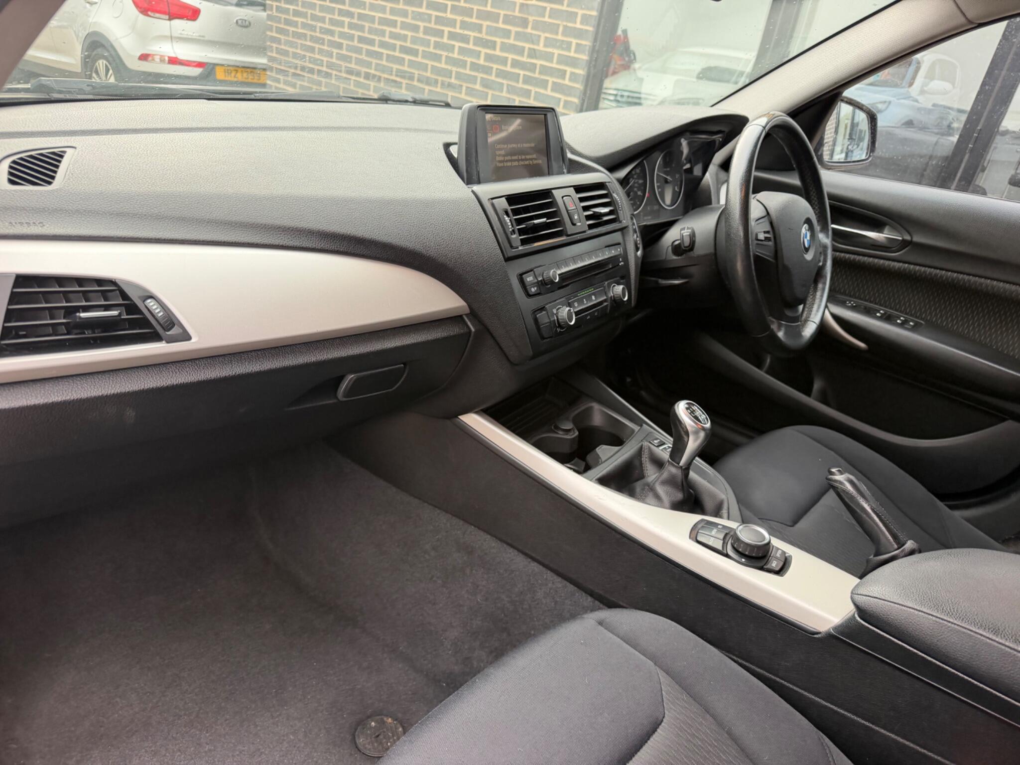 BMW 1 Series view 15