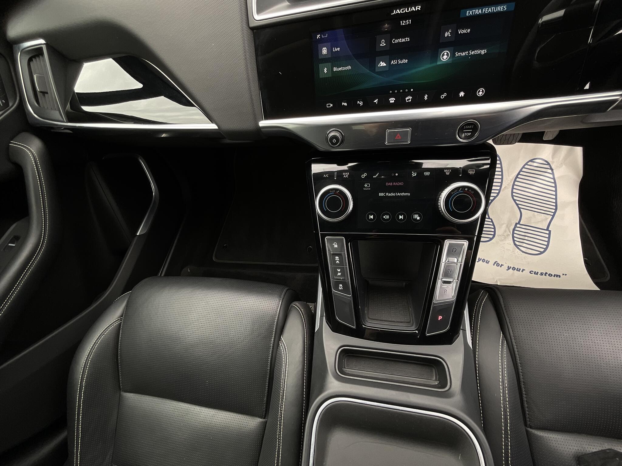 Jaguar I-Pace view 28