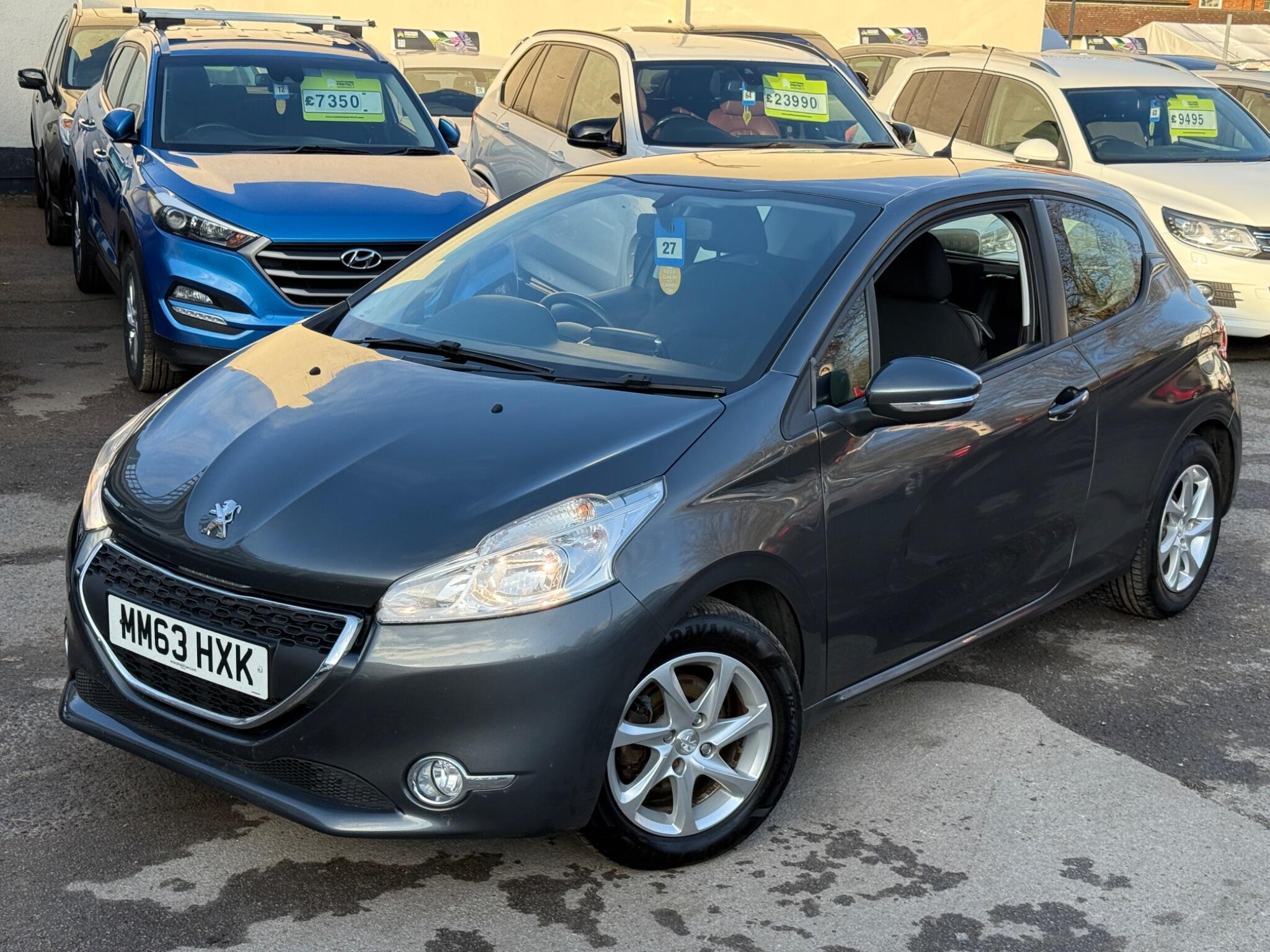 Peugeot 208 - Image 10