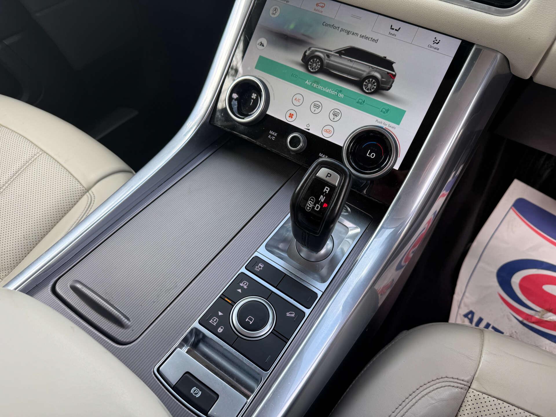 Land Rover Range Rover Sport view 21