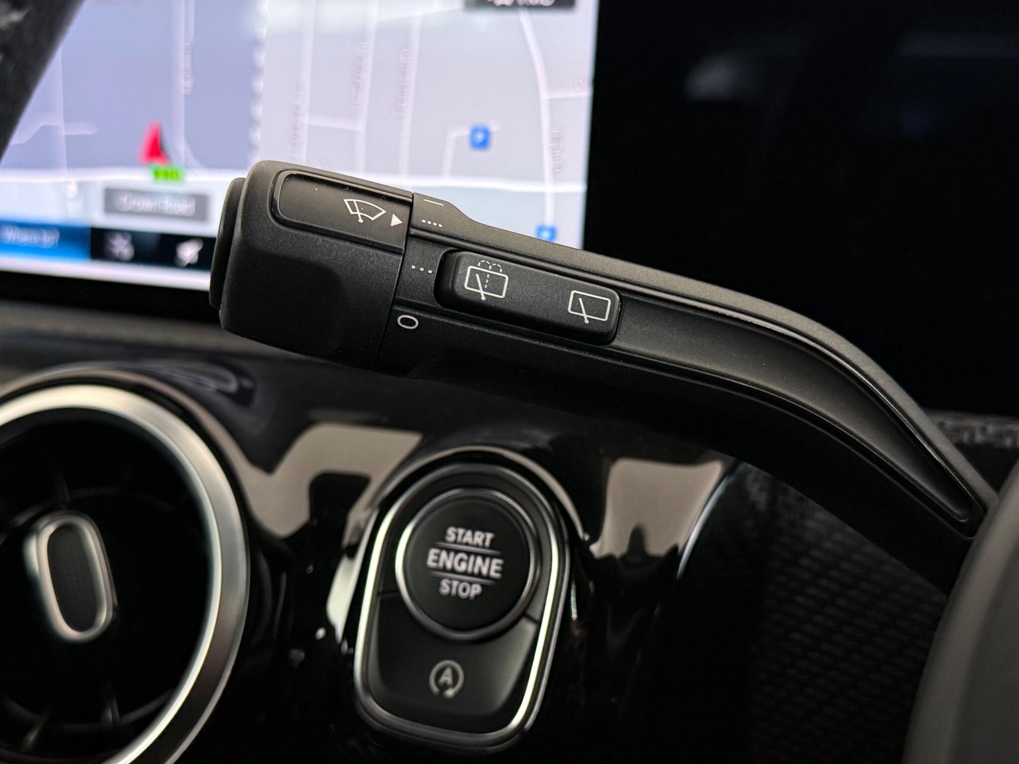 Mercedes-Benz A-Class view 22