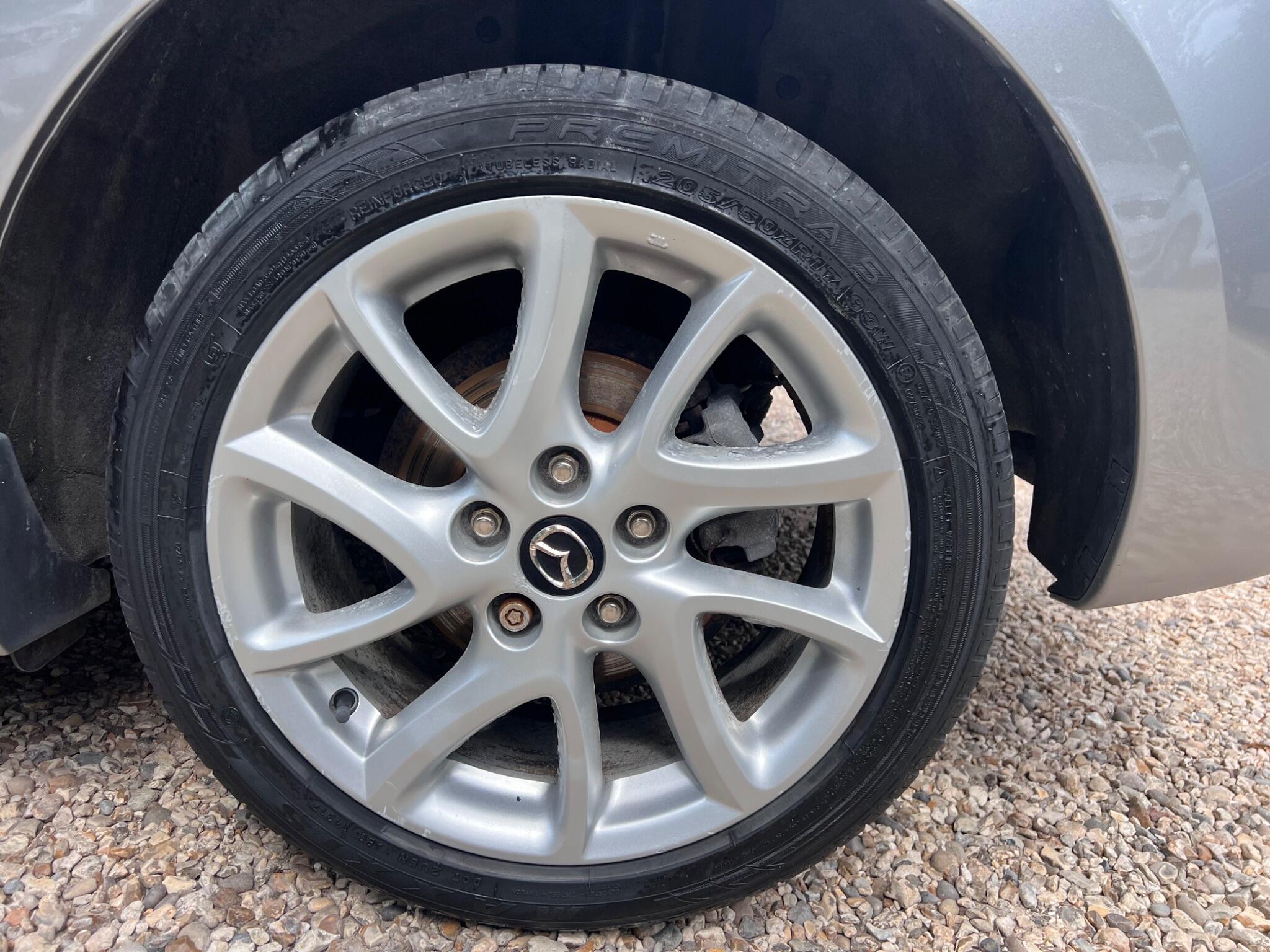 Mazda Mazda3 view 59