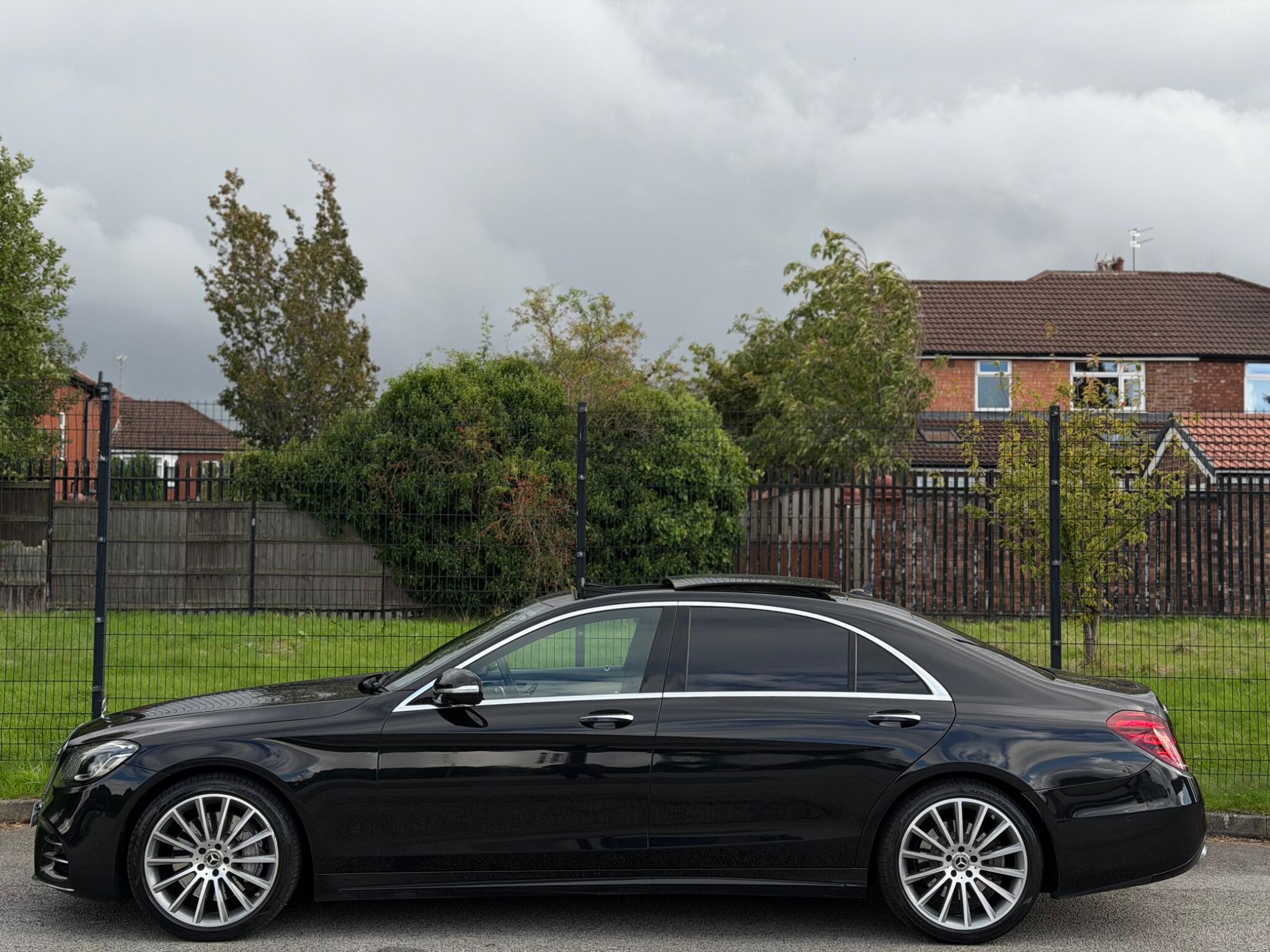 Mercedes-Benz S-Class view 15