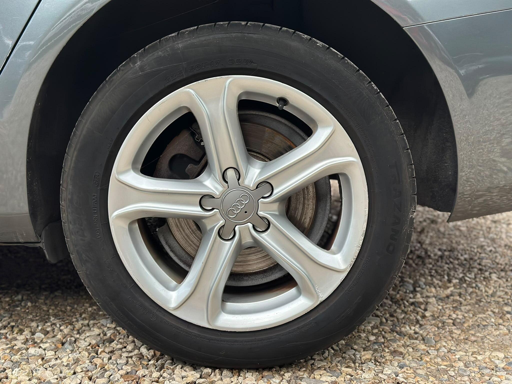 Audi A4 view 58