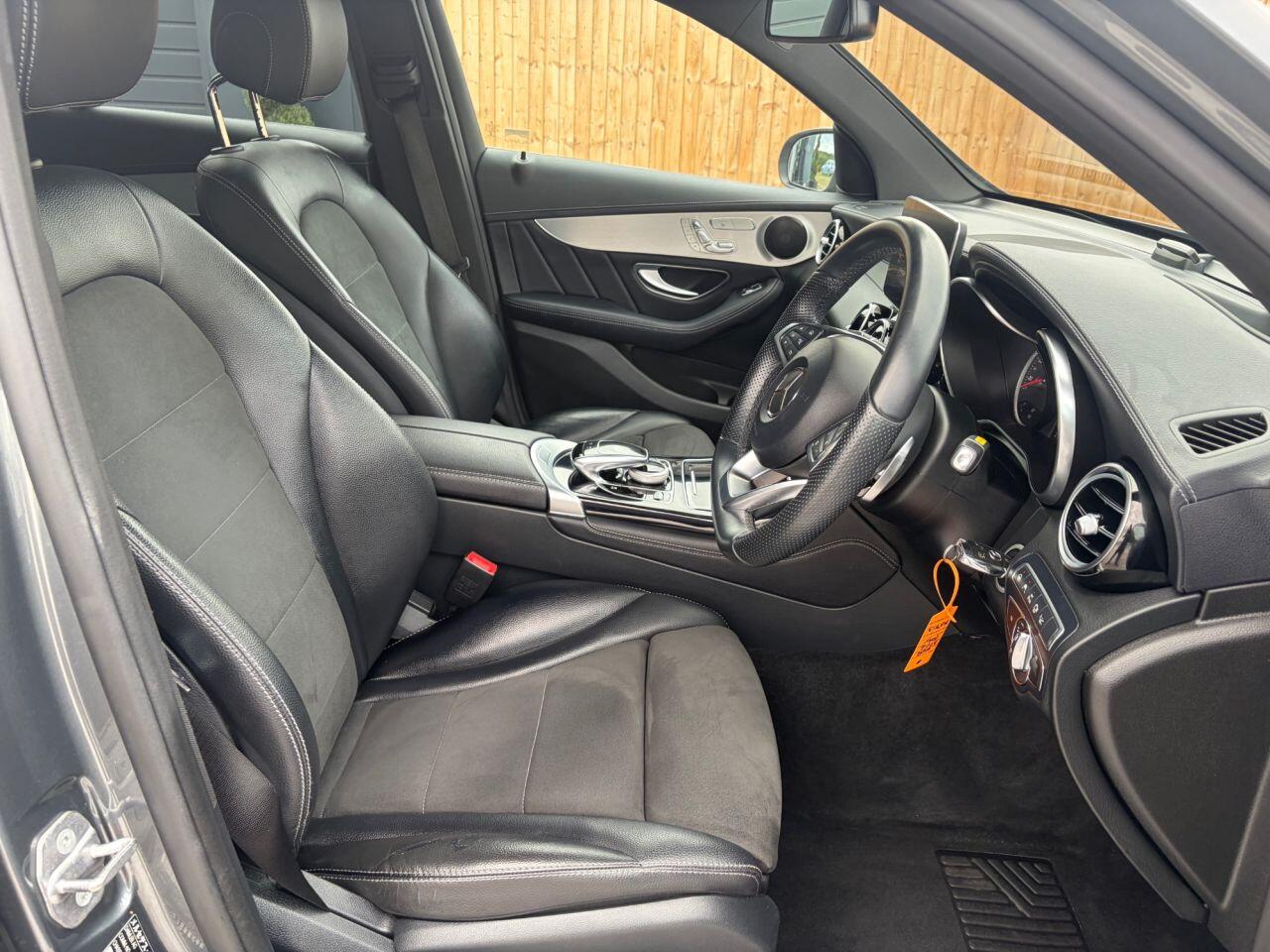 Mercedes-Benz GLC view 17