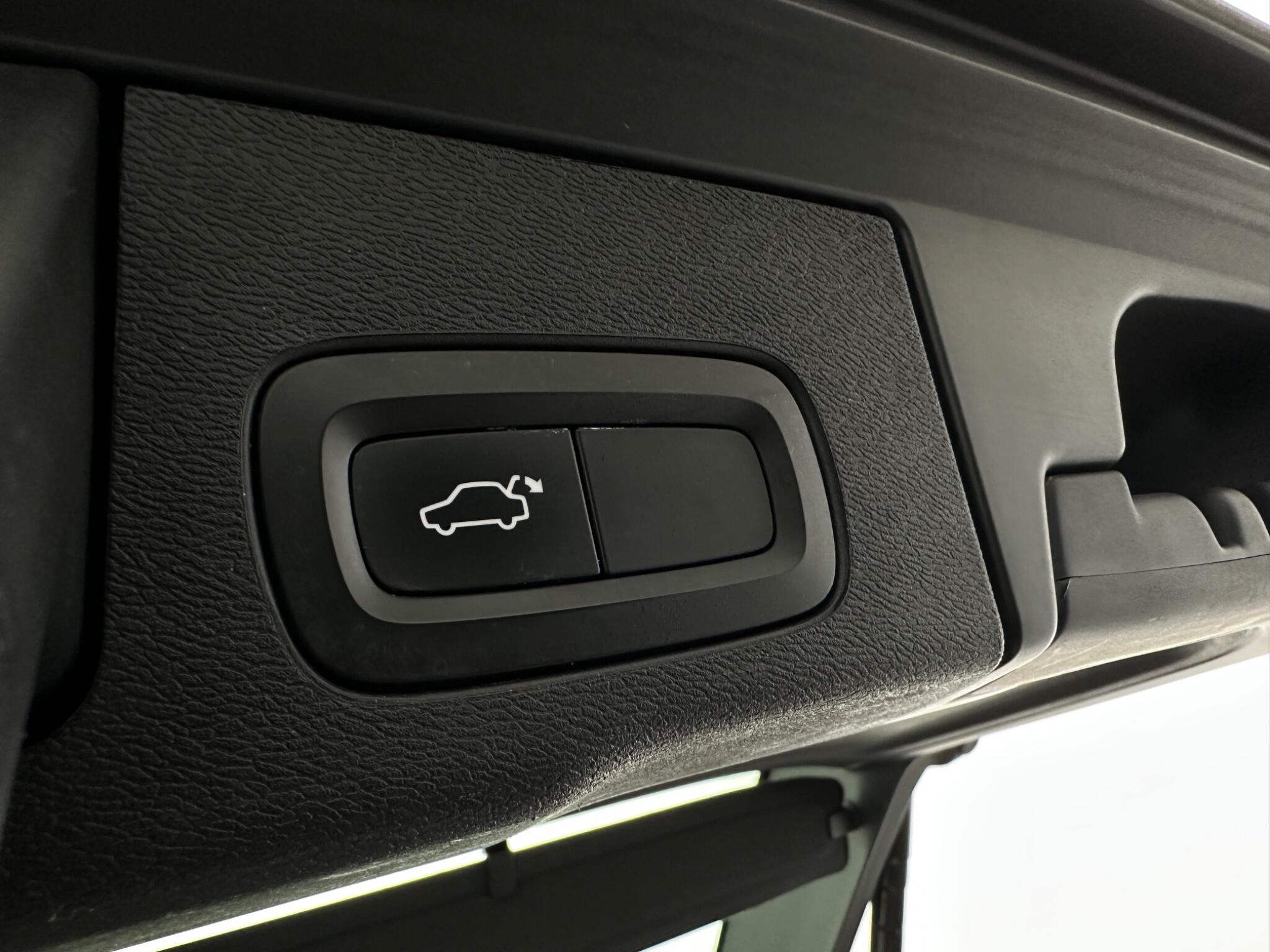 Volvo XC60 view 47