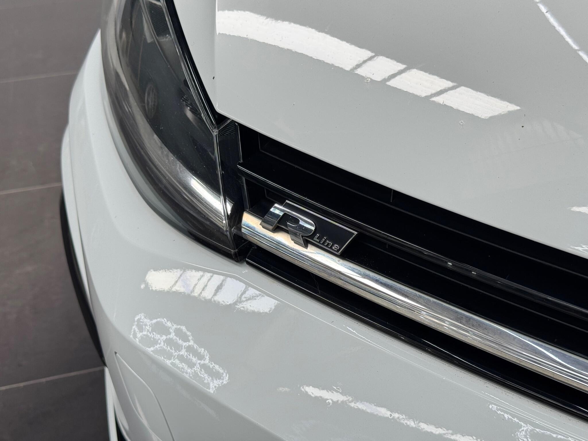 Volkswagen Golf view 33