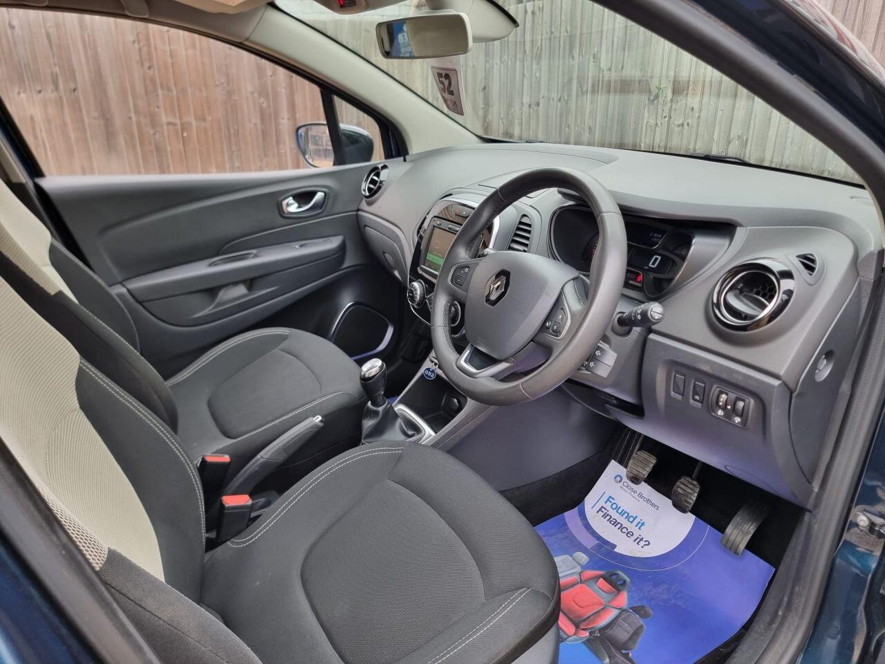 Renault Captur view 14