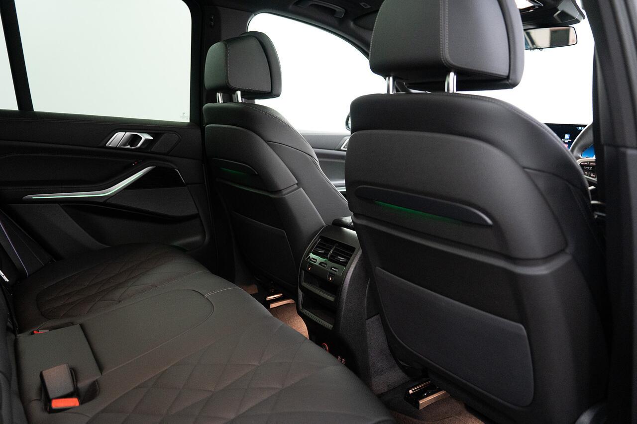 BMW X5 view 44