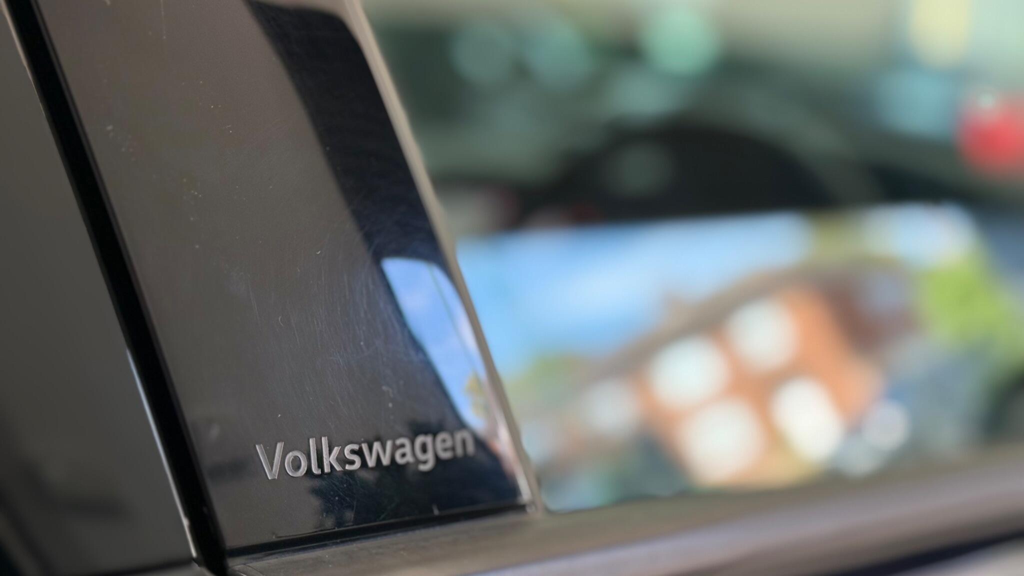 Volkswagen Golf view 16