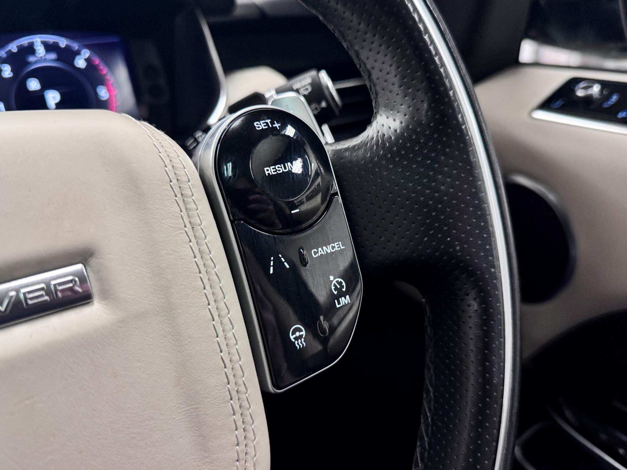 Land Rover Range Rover Sport view 41