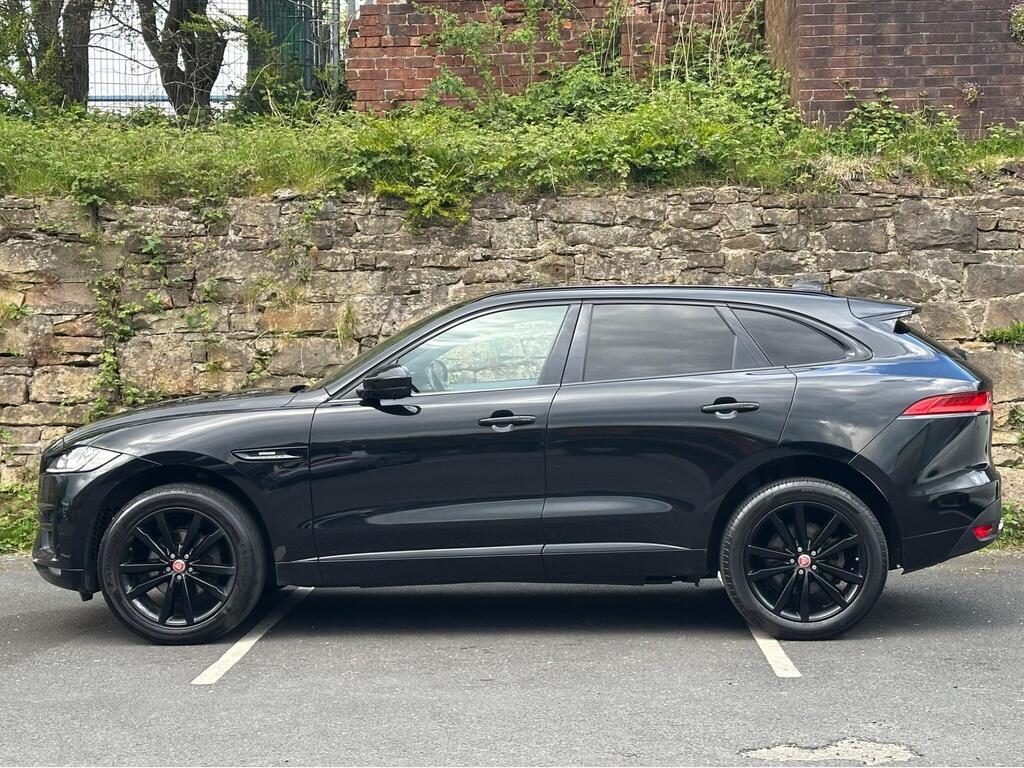 Jaguar F-Pace view 5
