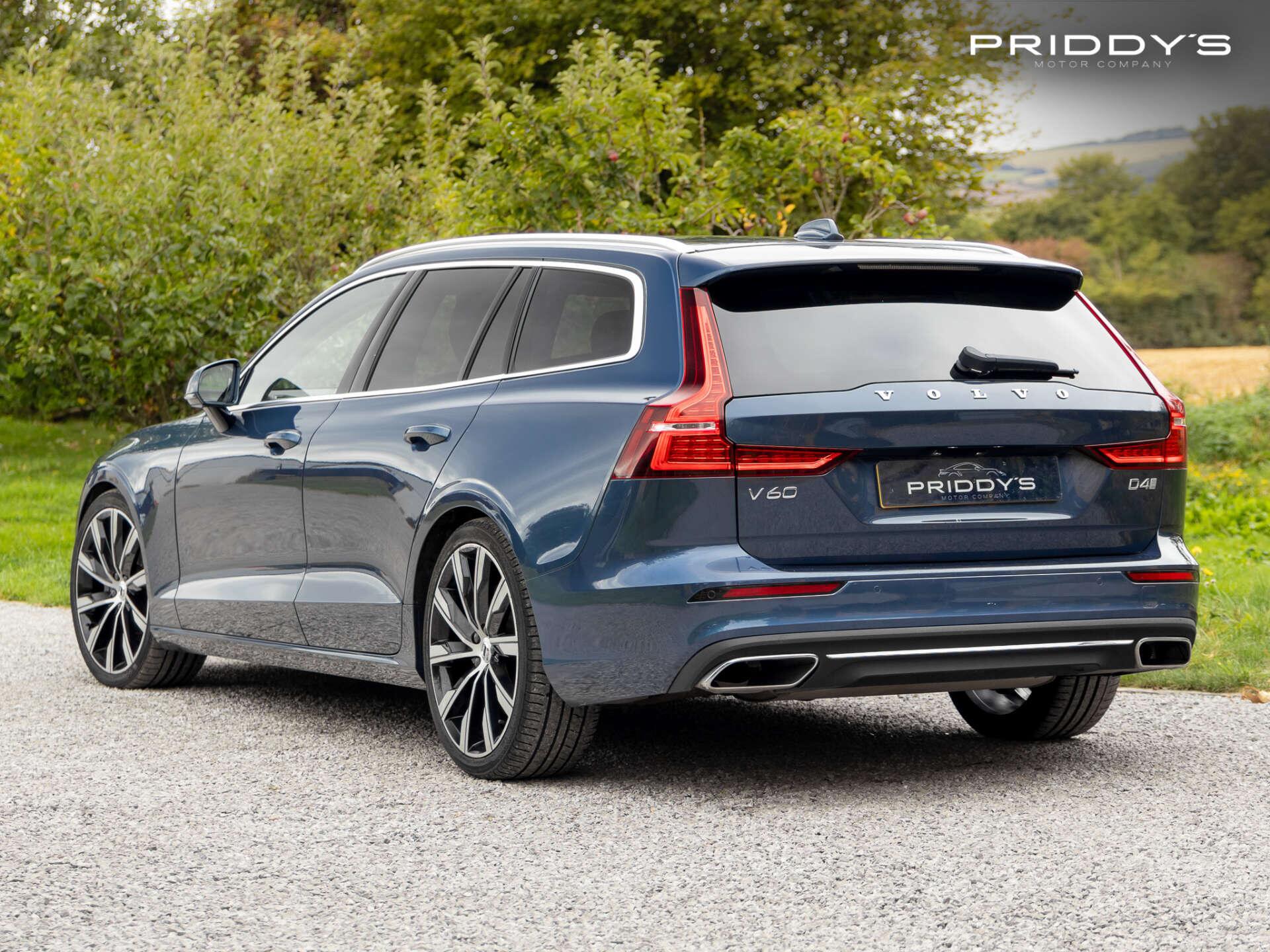 Volvo V60 view 4