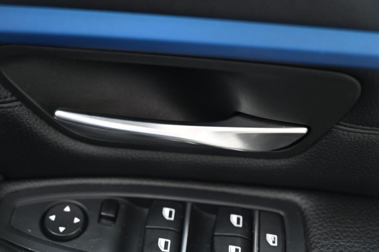 BMW 3 Series view 42
