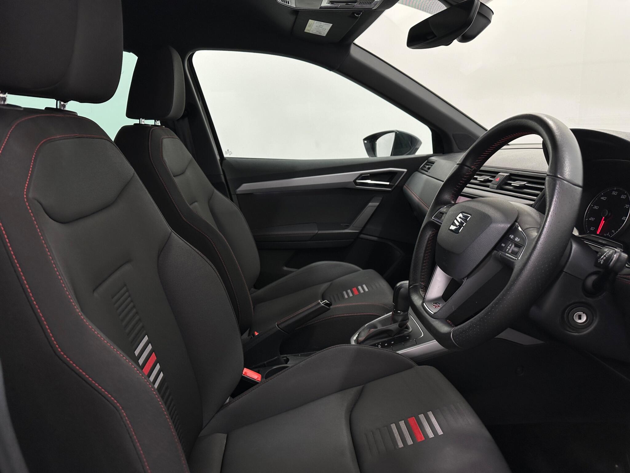 Seat Arona view 30