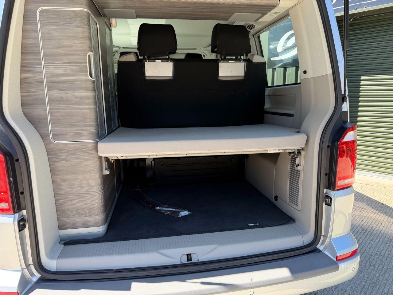 Volkswagen California view 26