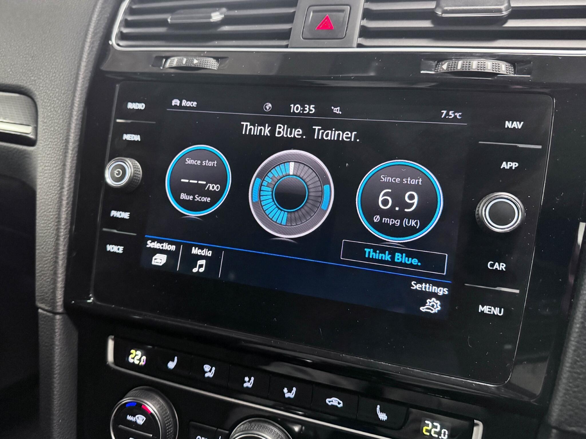 Volkswagen Golf view 38